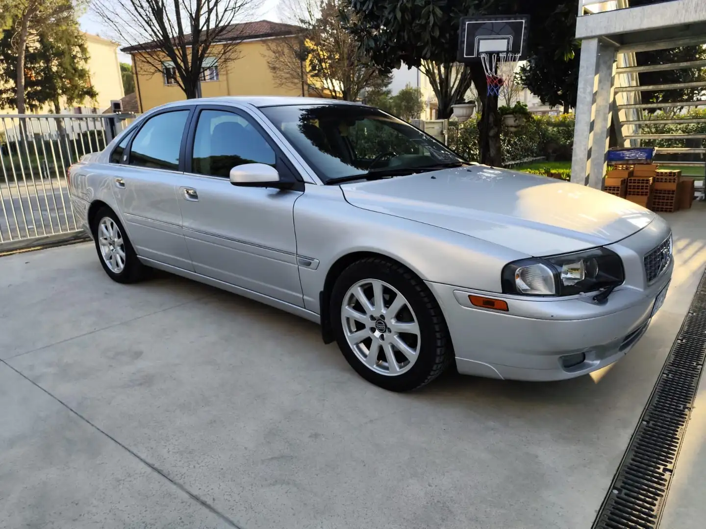 Volvo S80 2.4 d5 Executive auto - 1