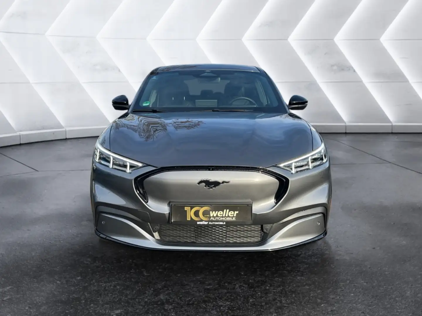 Ford Mustang Mach-E 99KWH ''Premium'' 4WD 360Grad-Kamera B&O Navi Klim Gris - 2