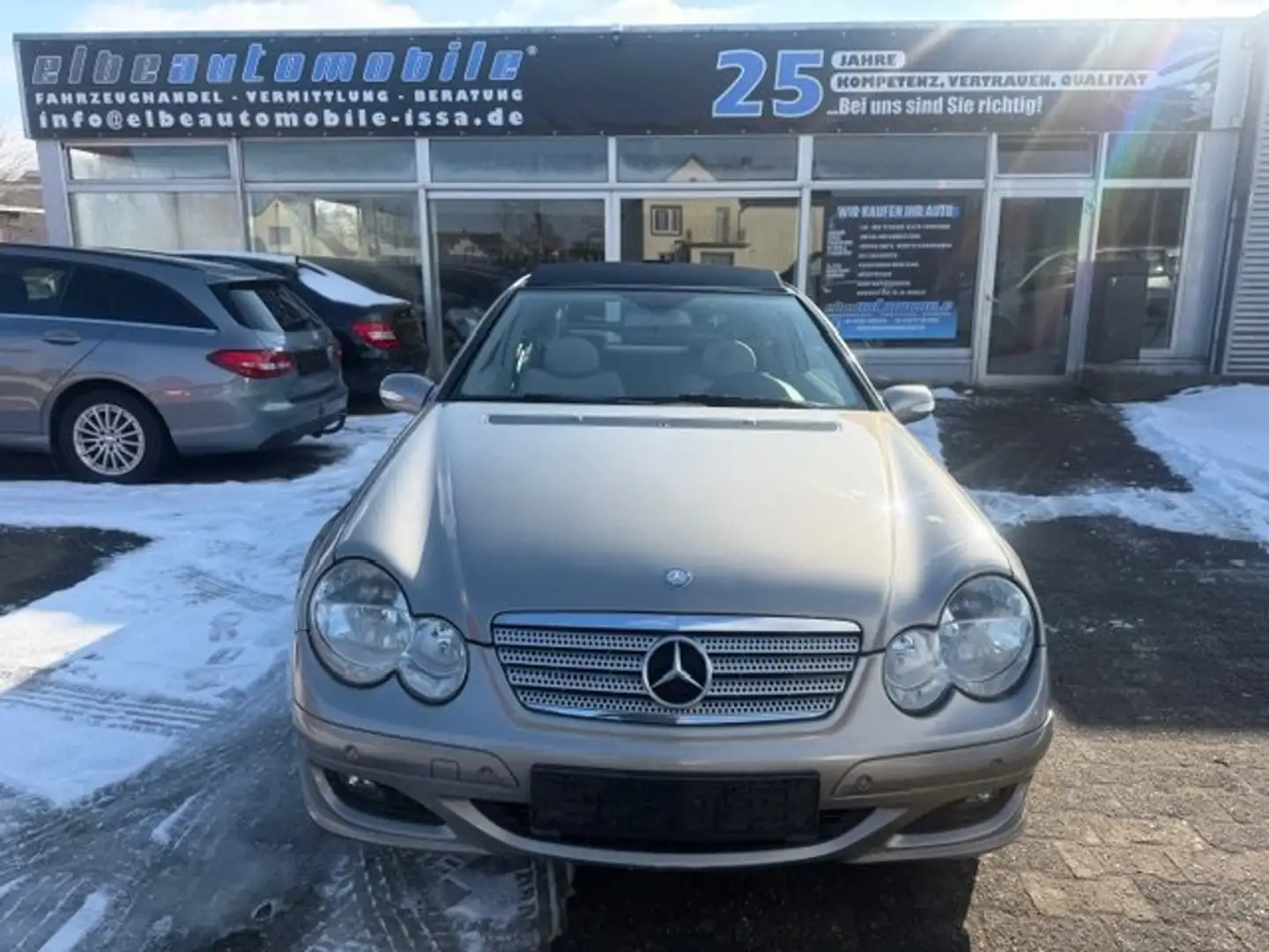 Mercedes-Benz C 200 Automatik-Klima- Panorama-Garantie-CL200 K.120 KW Grau - 2