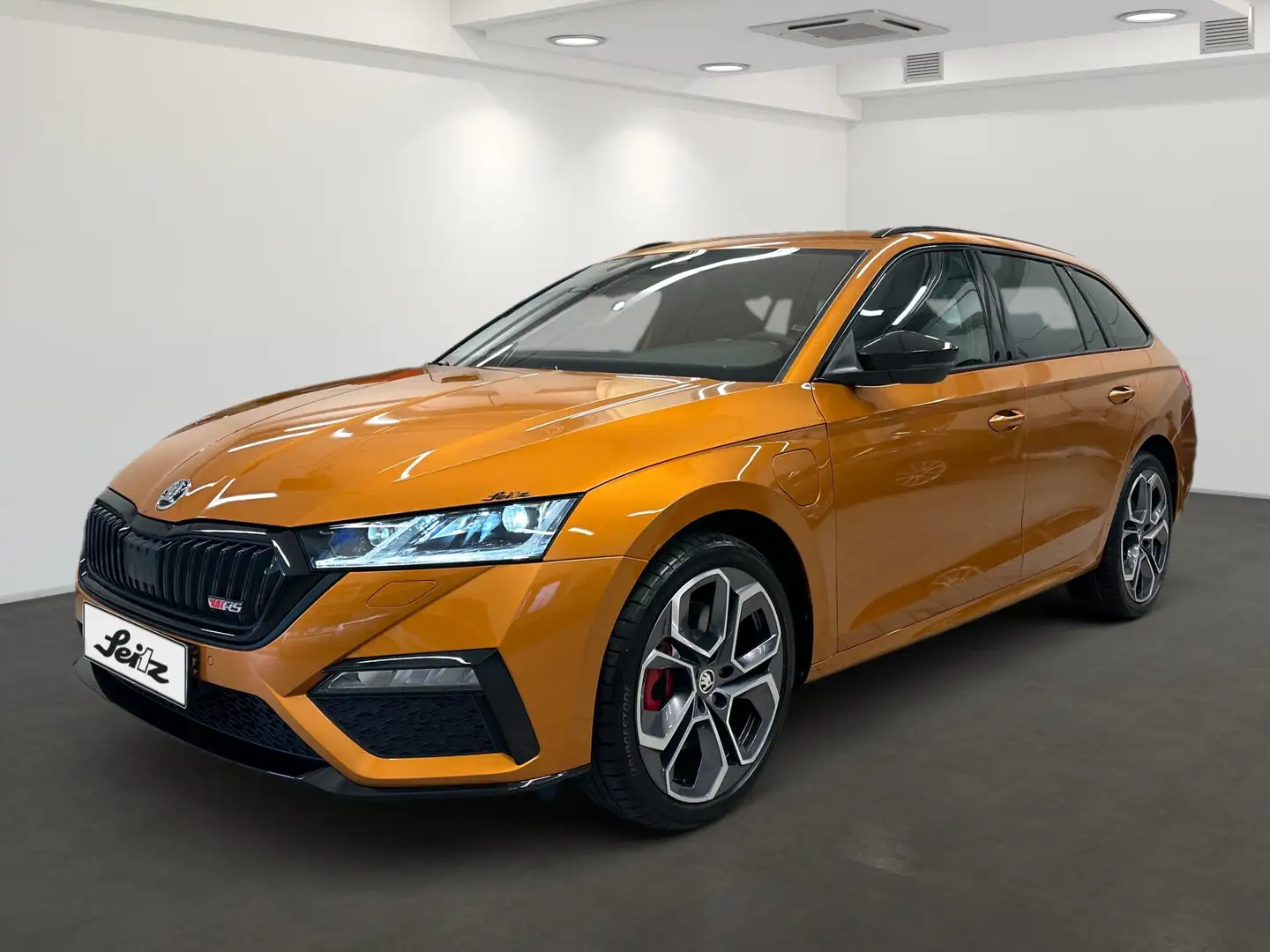 Skoda Octavia Combi 1.4 TSI iV RS *NAVI*KAMERA*MATRIX* Оранжевый - 2