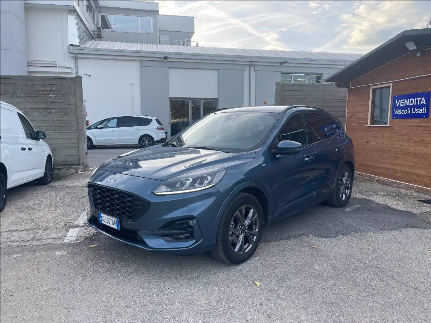 Ford Kuga 1.5 ecoblue ST-Line 2wd 120cv auto Blu/Azzurro - 1