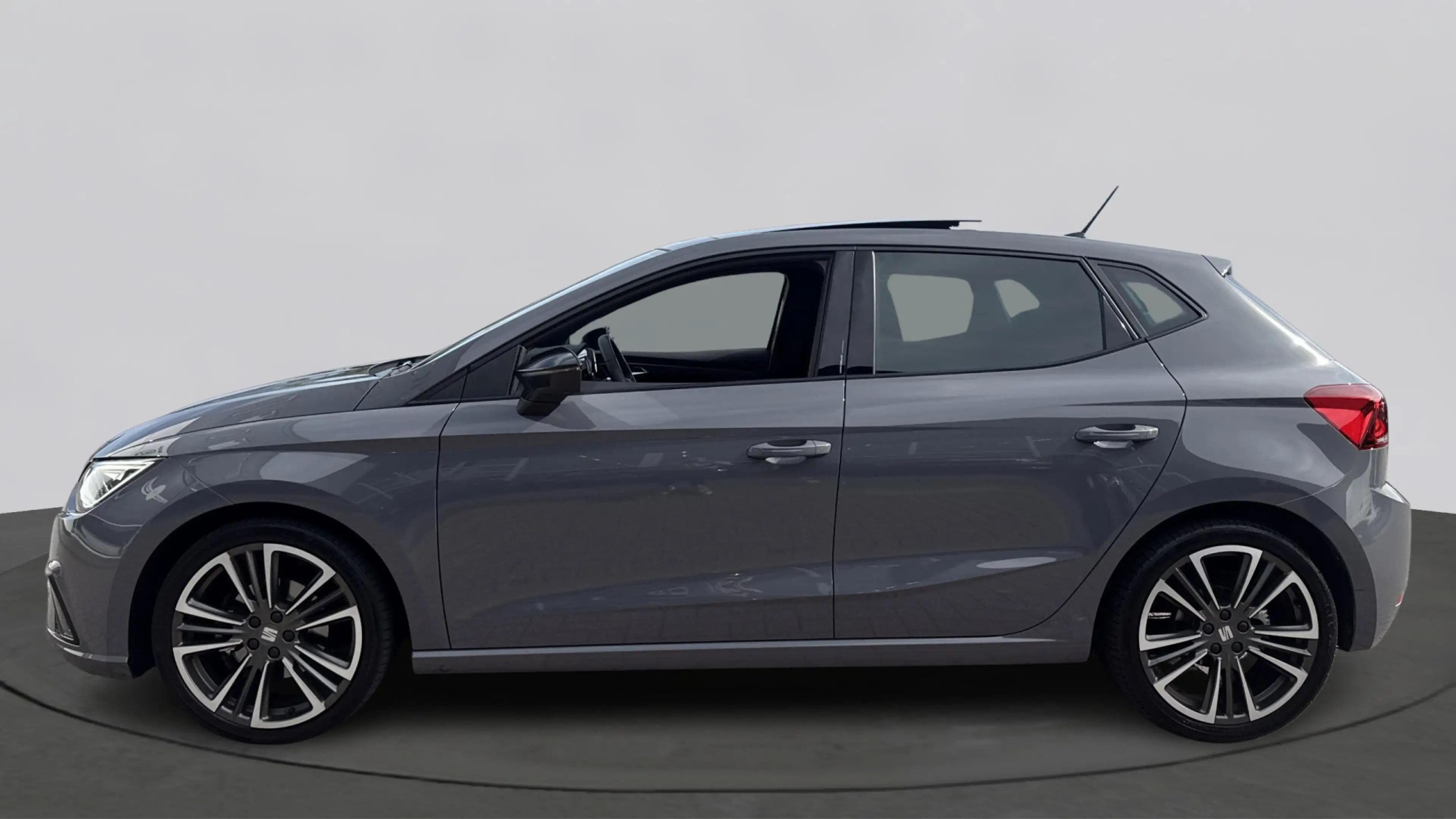 SEAT Ibiza 1.0 EcoTSI FR Anniversary — photo 10