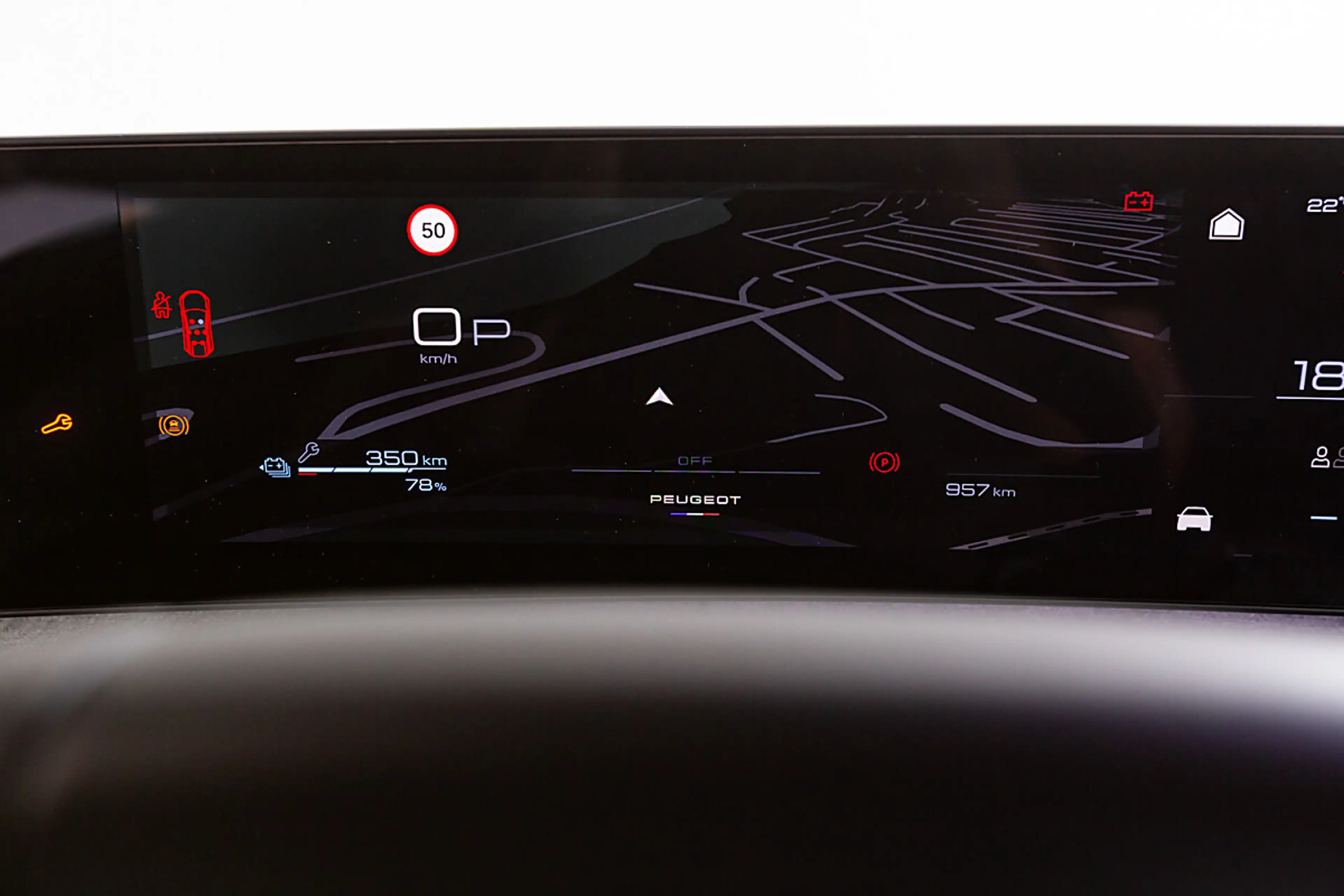 Peugeot 5008 Elektro 210 73kWh — photo 7