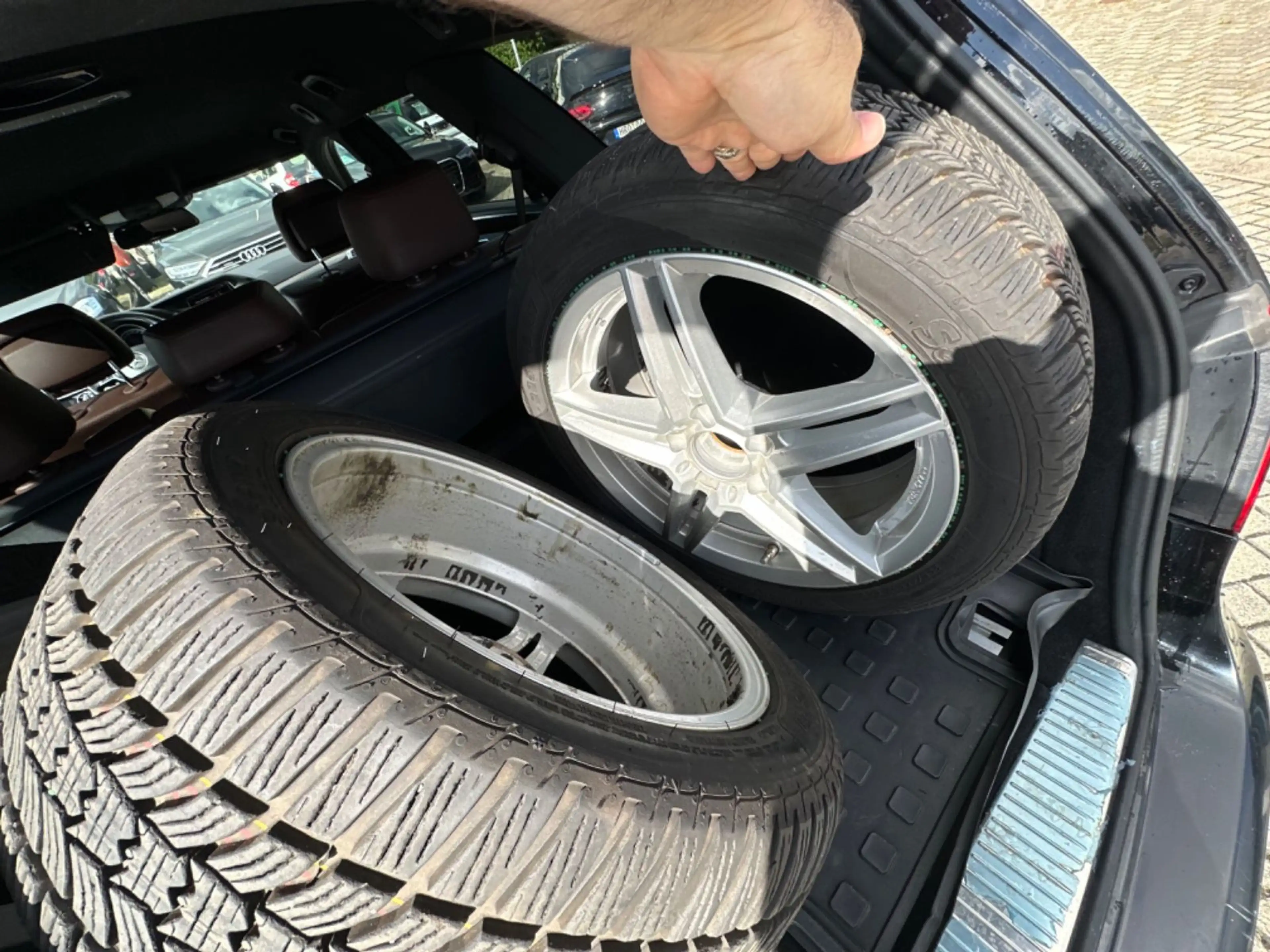 Mercedes-Benz E 350 E T-Modell E 350 BlueTec 4Matic — photo 7