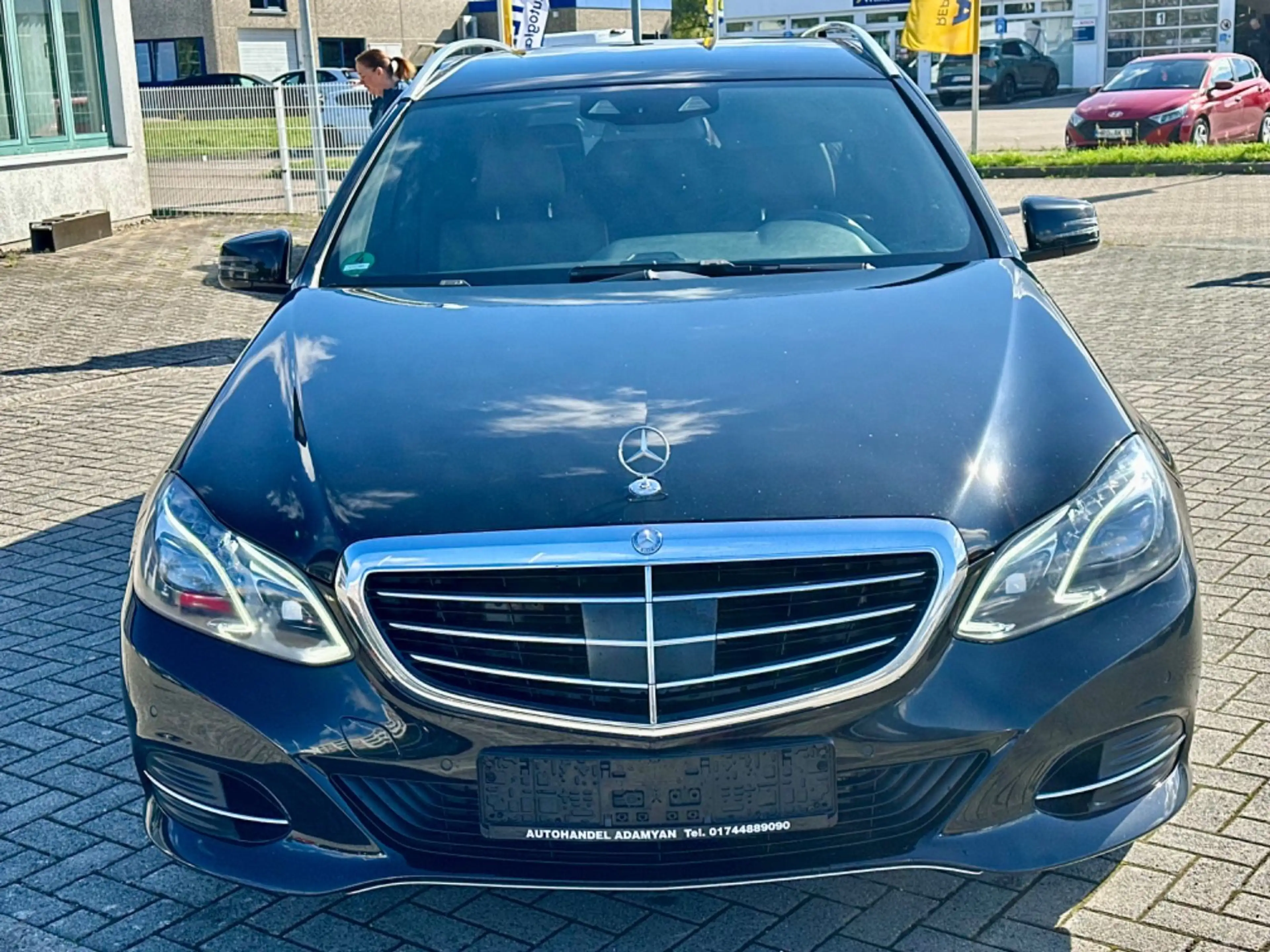 Mercedes-Benz E 350 E T-Modell E 350 BlueTec 4Matic — photo 2