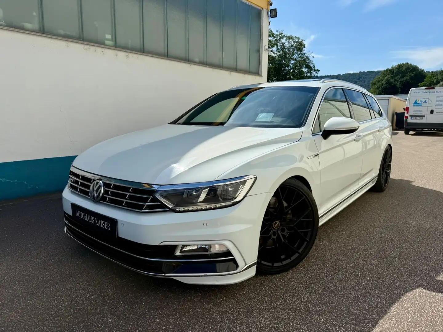Volkswagen Passat Variant Passat 2.0 TDI/Highline/4Motion/R-LINE /TOP Weiß - 1