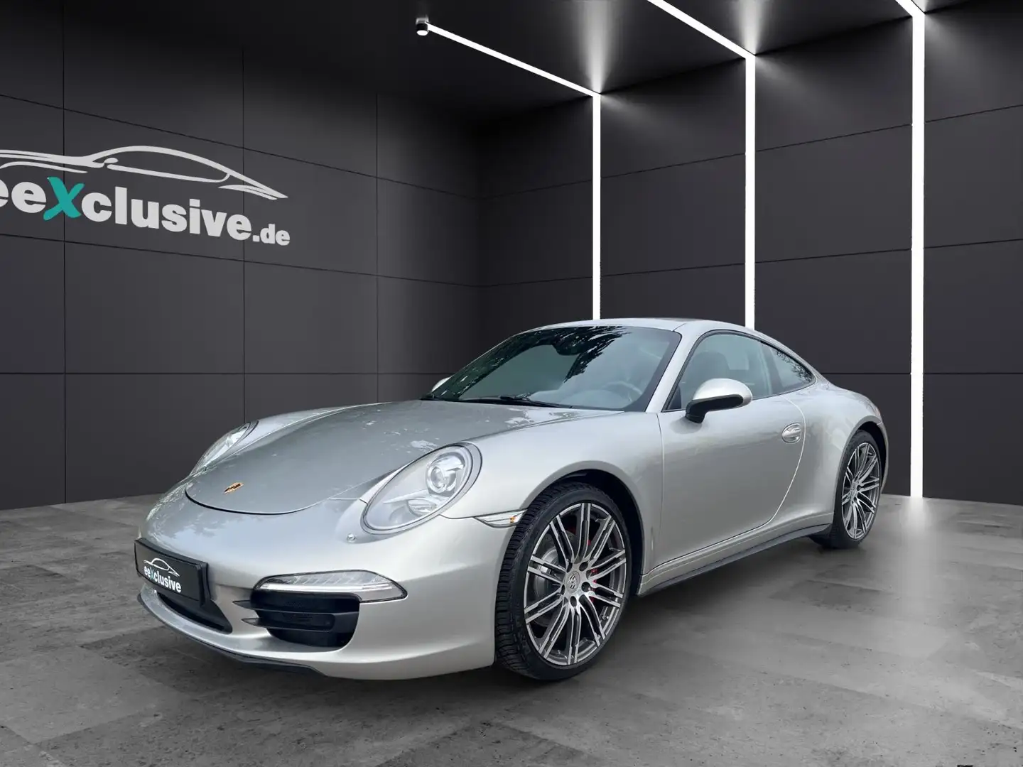 Porsche 991 911 (991) Carrera 4S "9.800 KM" Sammlerfahrzeug Silber - 1