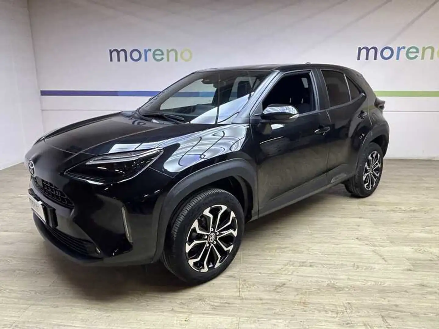 Toyota Yaris Cross 1.5h Trend fwd 116 CV e-cvt 2WD Nero - 1