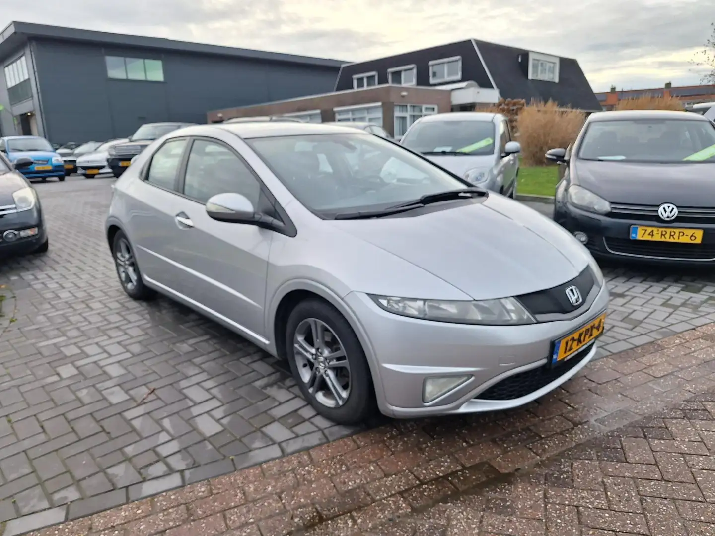 Honda Civic 1.8 Style Mode / Zeer netjes / APK jan 2027 Grijs - 2