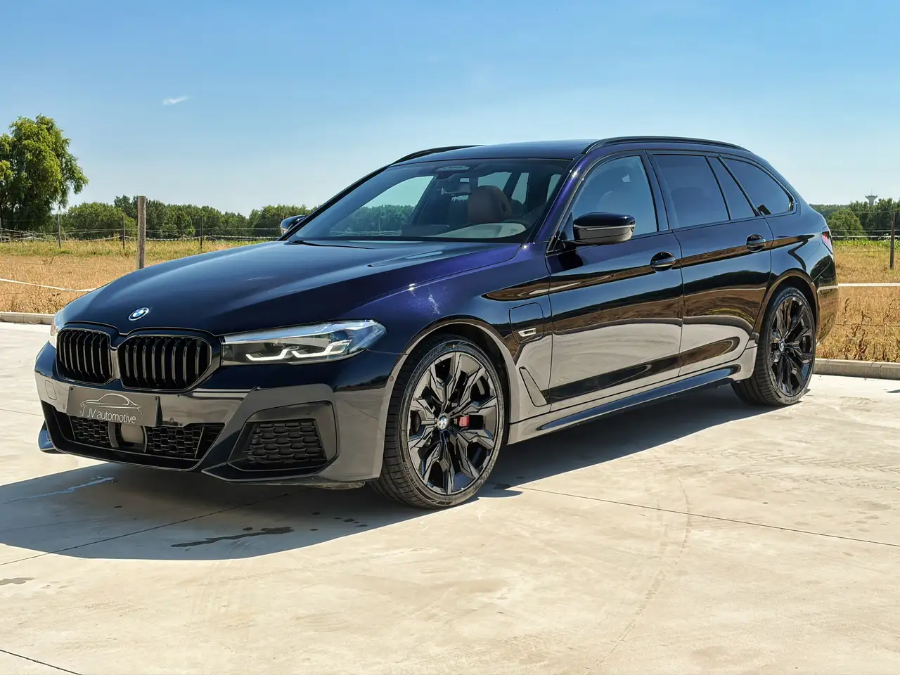 BMW 530 Touring 530e * M-PACK * PANO * LEDER * HARMAN KARDON * CAMERA, миниатюра 5