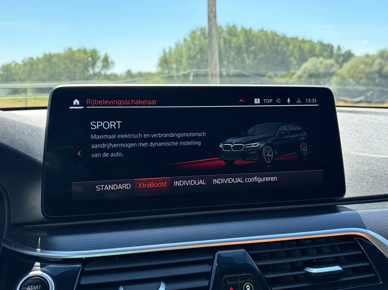 BMW 530 Touring 530e * M-PACK * PANO * LEDER * HARMAN KARDON * CAMERA, миниатюра 29