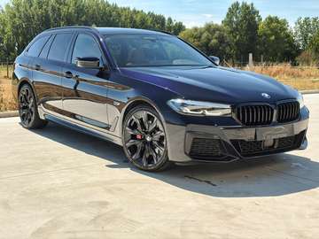 Touring 530e * M-PACK * PANO * LEDER * HARMAN KARDON * CAMERA