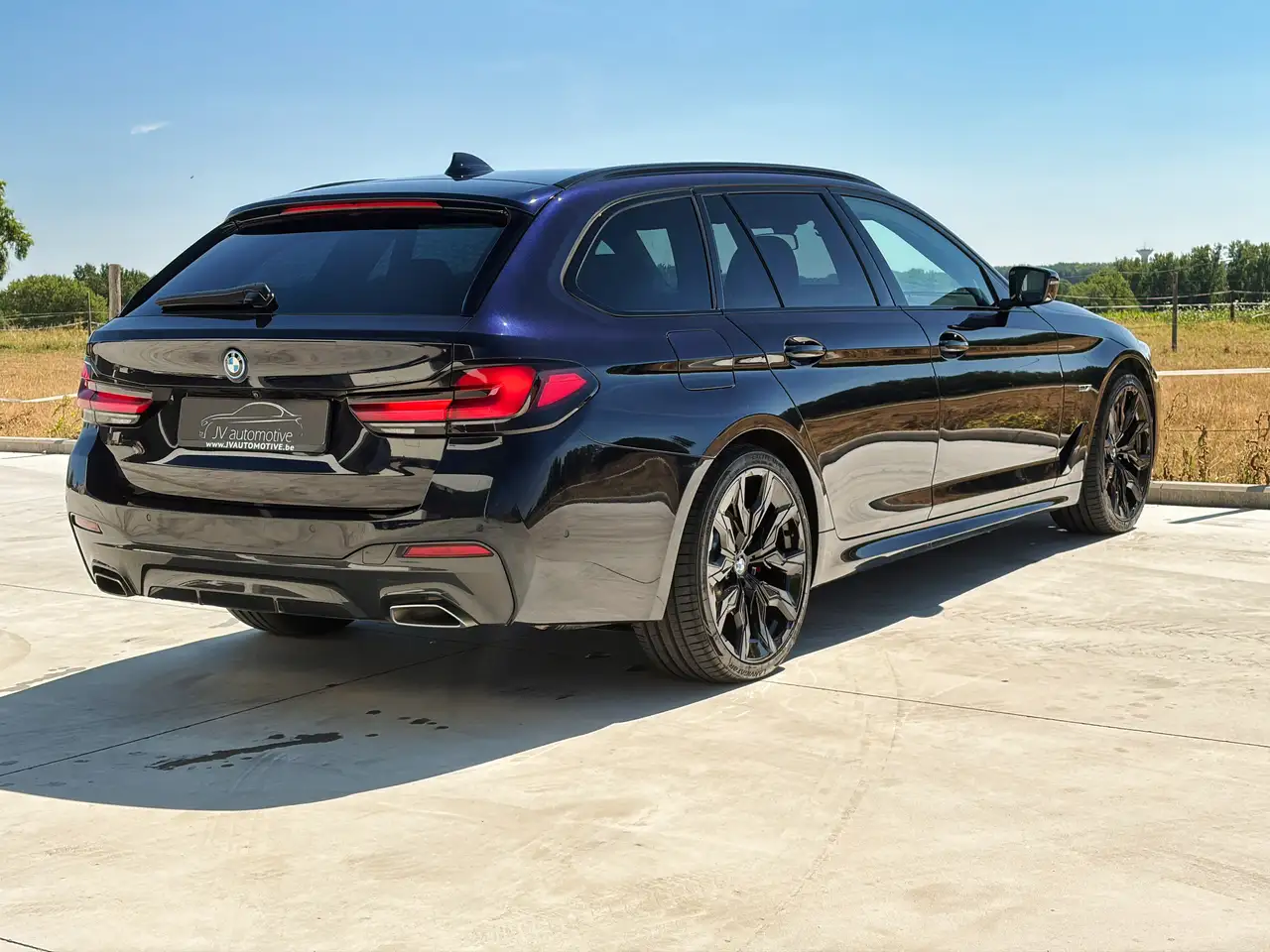 BMW 530 Touring 530e * M-PACK * PANO * LEDER * HARMAN KARDON * CAMERA, миниатюра 6