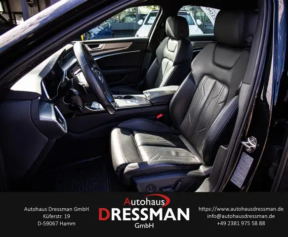 Audi A6 view 11