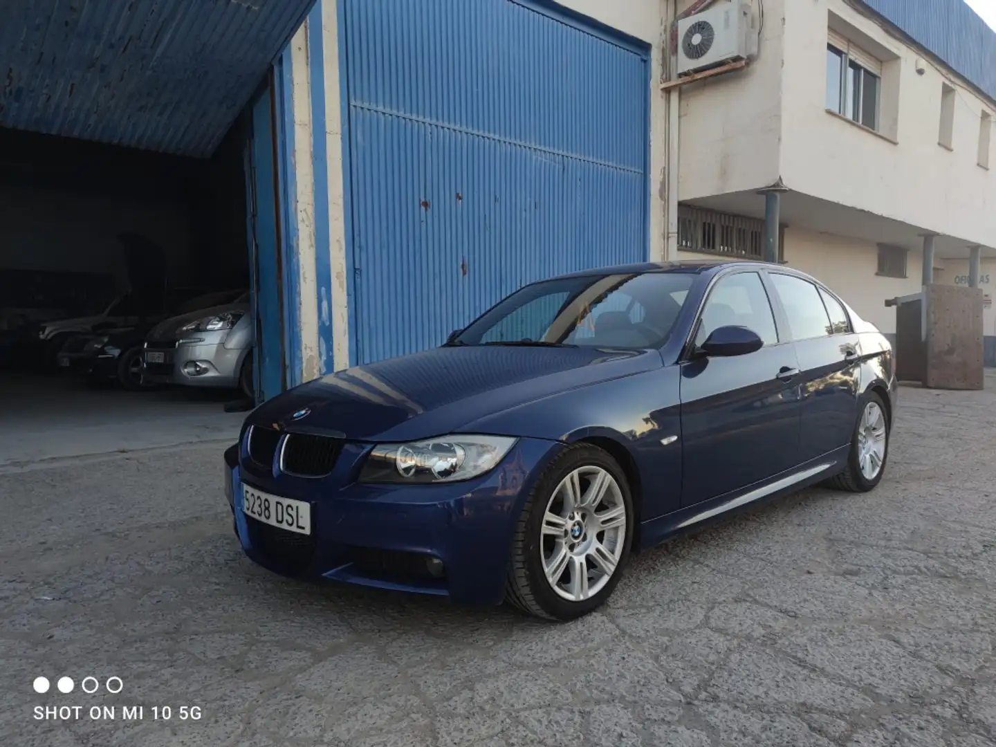 BMW 320 320d Azul - 1