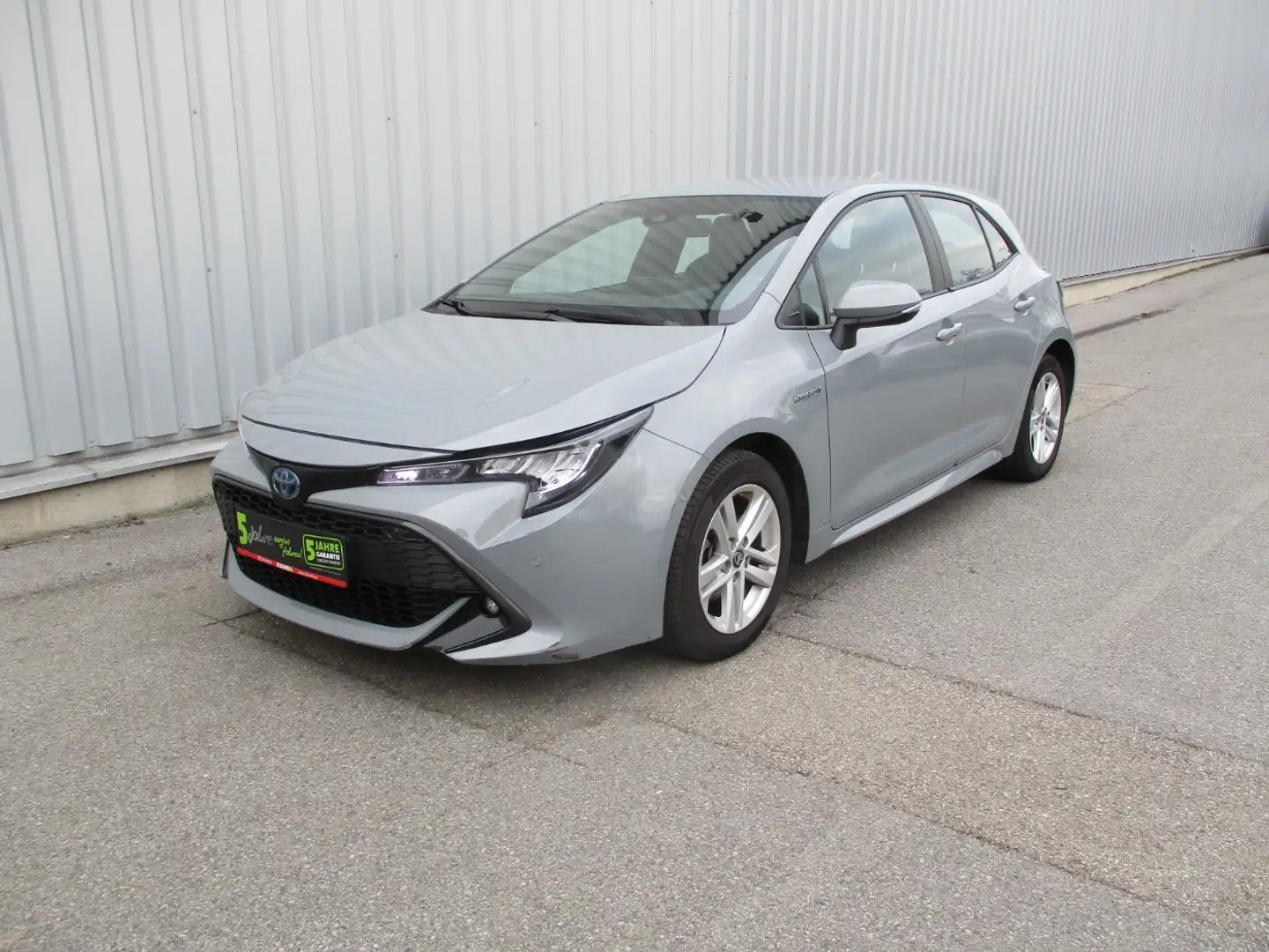 Toyota Corolla 1.8 Hybrid Active Gris - 2
