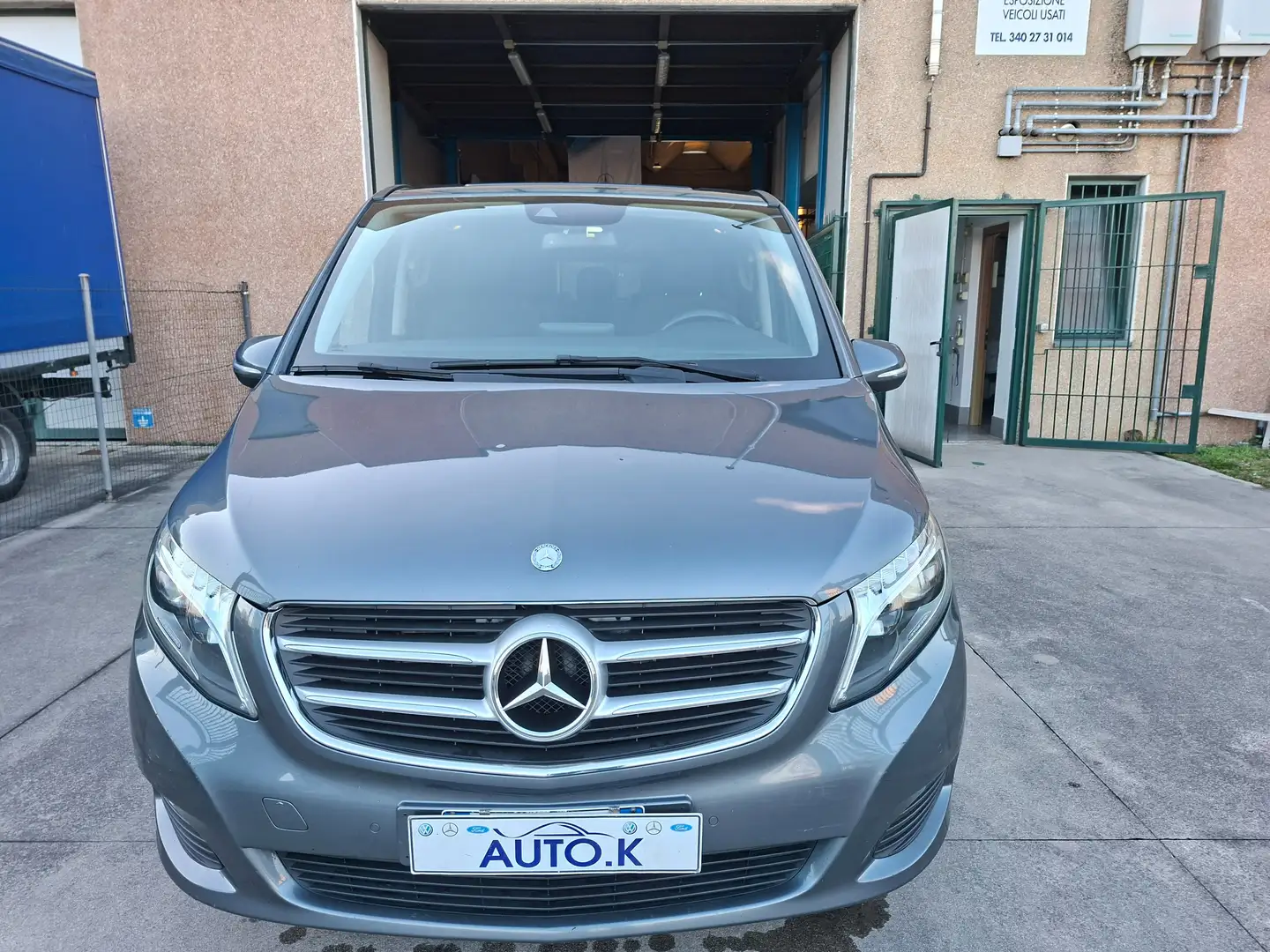 Mercedes-Benz V 220 Long 8 Posti Grigio - 2