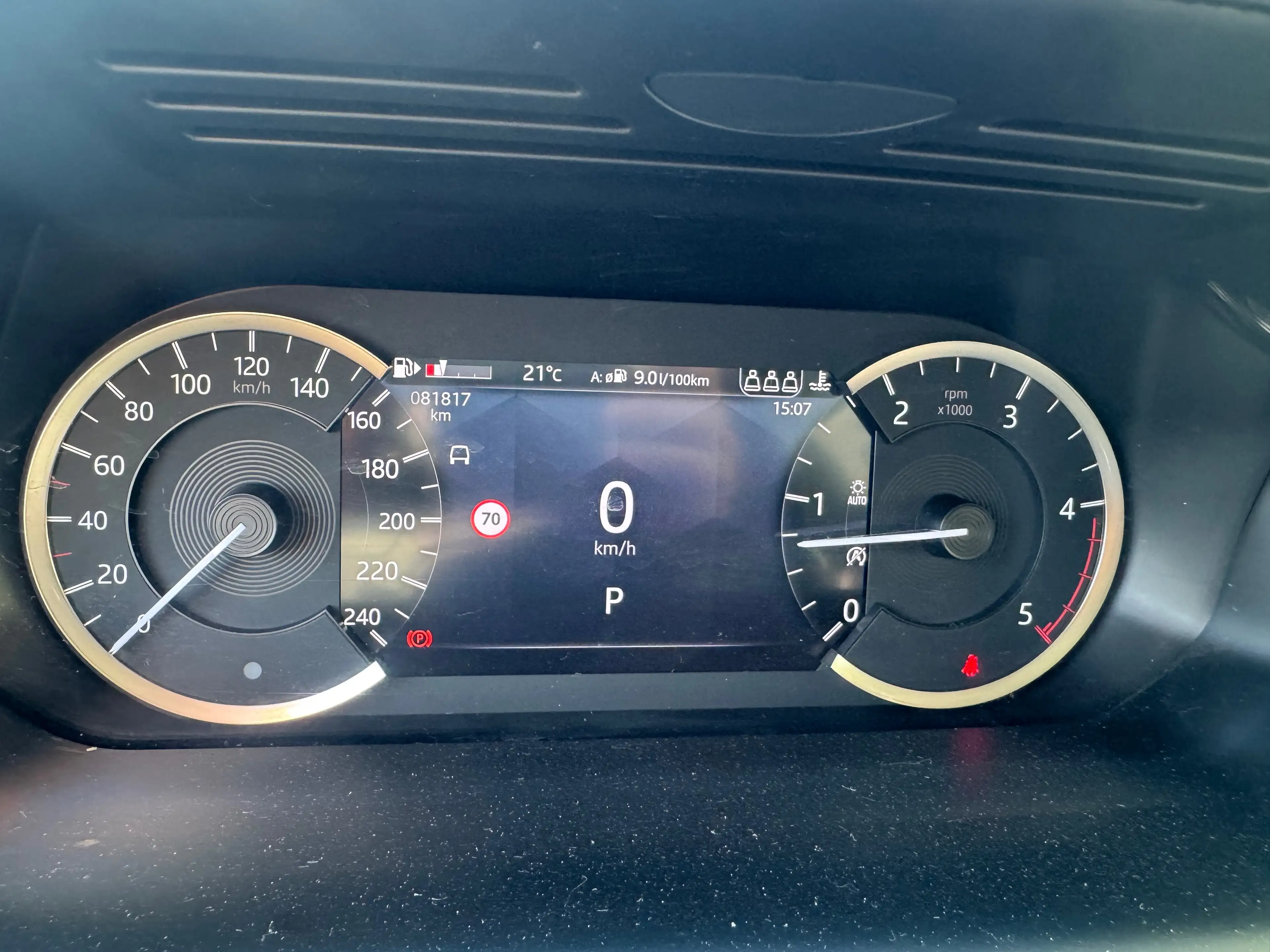 Land Rover Discovery Sport Discovery Sport 2.0 TD4 MHEV 4WD D165 — photo 14