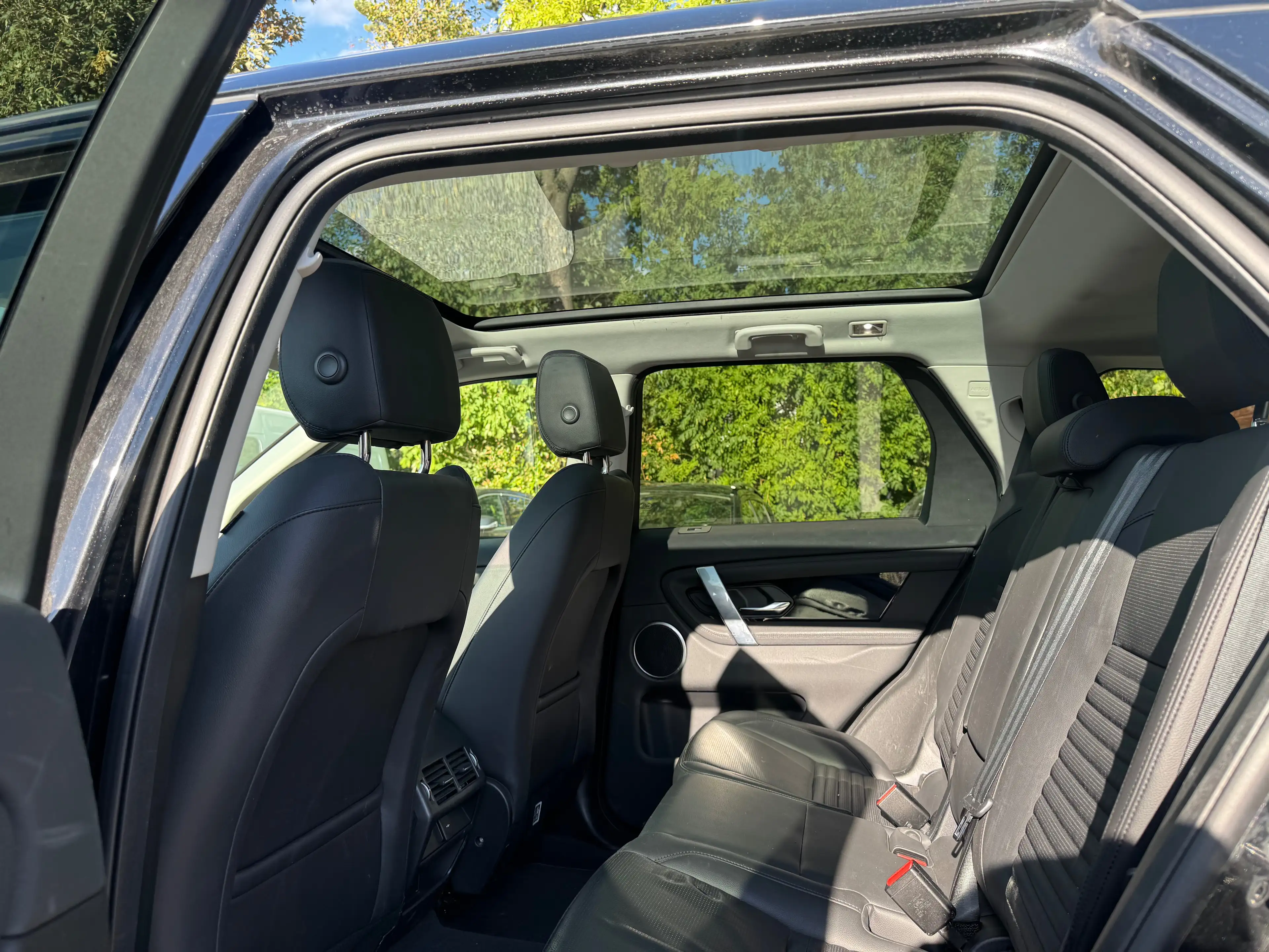 Land Rover Discovery Sport Discovery Sport 2.0 TD4 MHEV 4WD D165 — photo 9