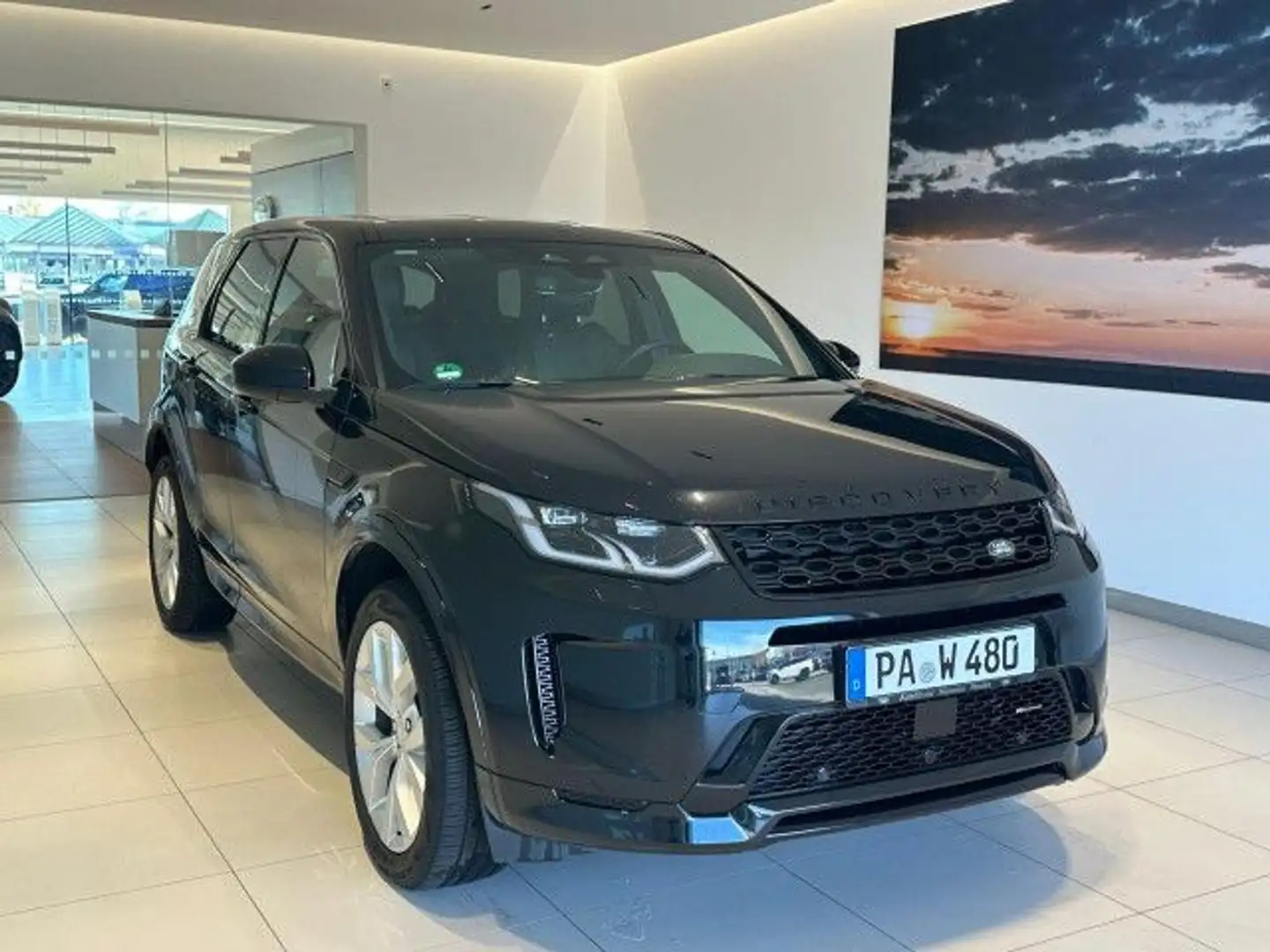 Land Rover Discovery Sport D165 R-Dyn S TFT Winter Paket 20" Schwarz - 2