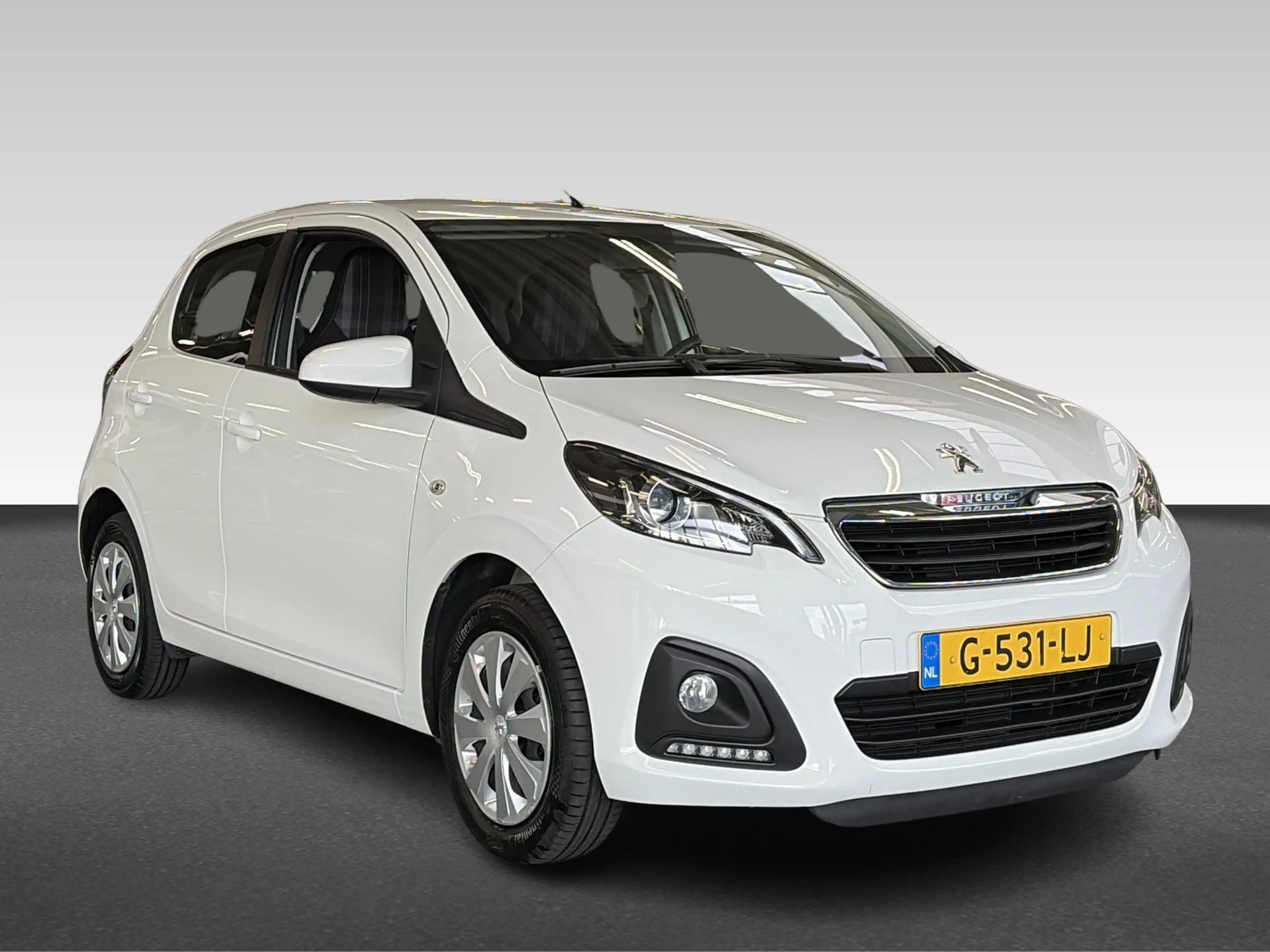 Peugeot 108 1.0 e-VTi Active | Airco | Hill hold functie — photo 8