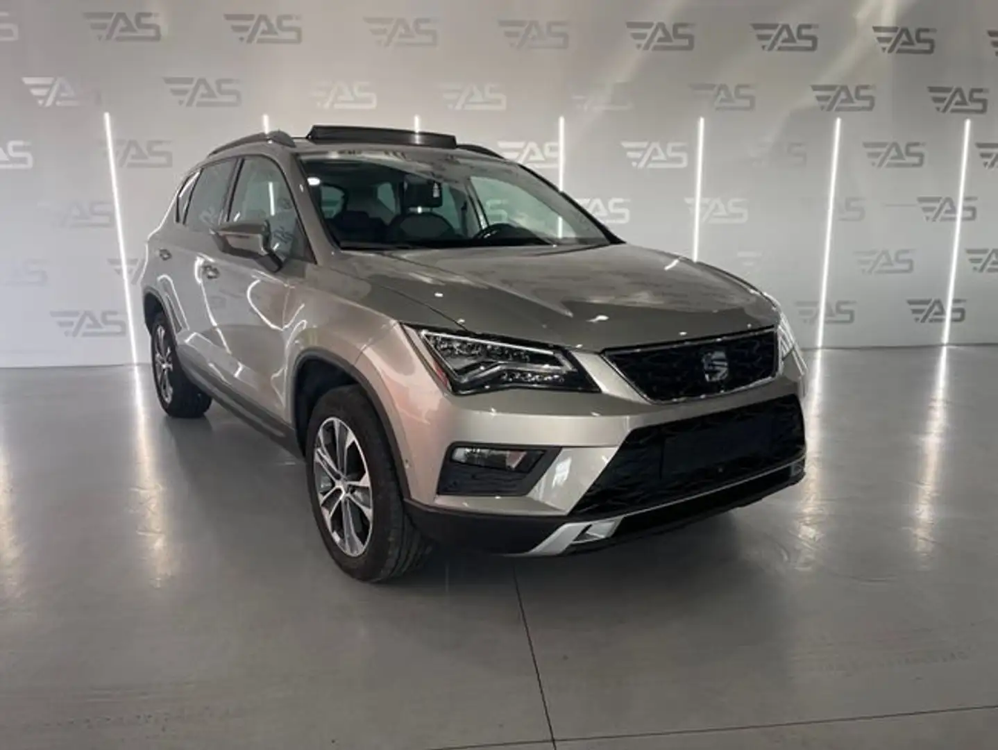 SEAT Ateca 1.4 EcoTSI S&S Xcellence DSG7 Marrón - 2