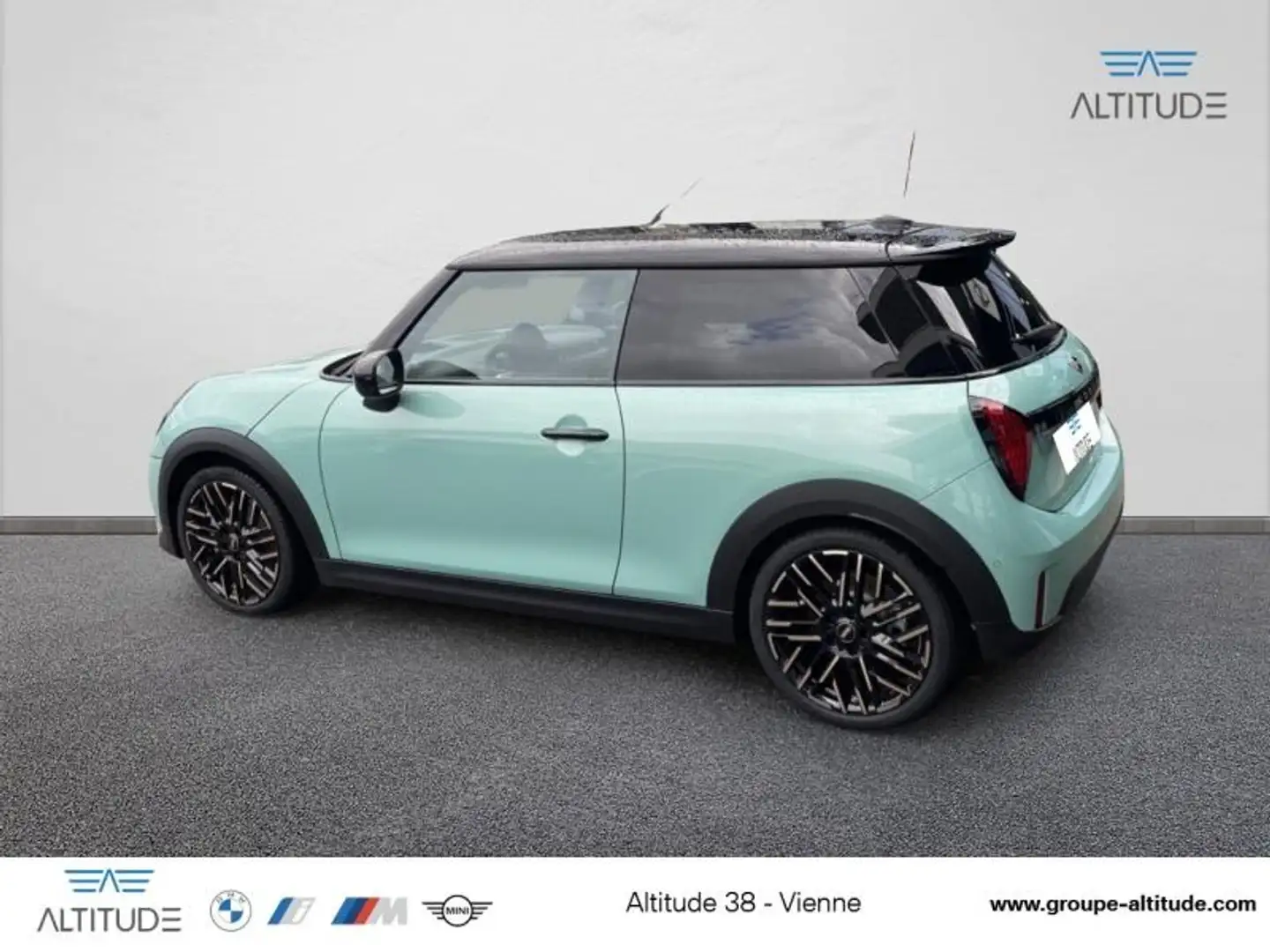 MINI Cooper S 204ch Favoured DKG7 Vert - 2