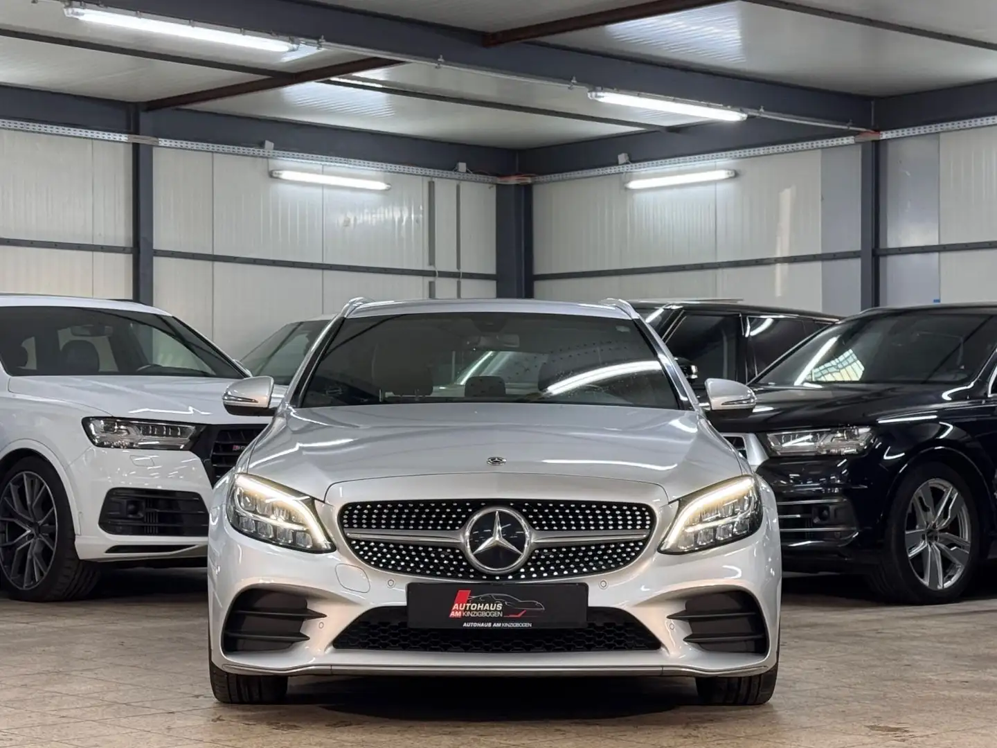 Mercedes-Benz C 220 d T AMG LINE*SPORT*PARK*LEDER*UVM*2.HAND Silber - 2