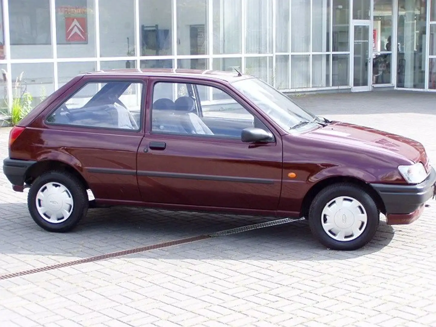 Ford Fiesta Classic Brun - 1