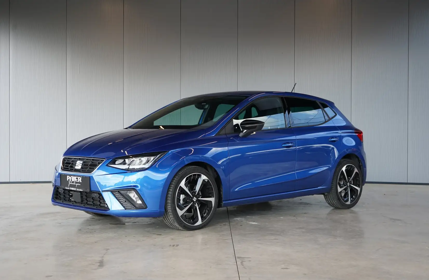 SEAT Ibiza FR 1.0 TSI DSG Blau - 1