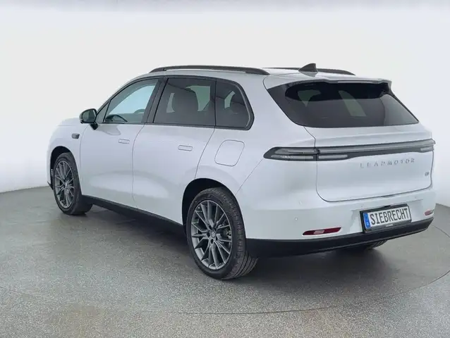 Leapmotor C10 view 5