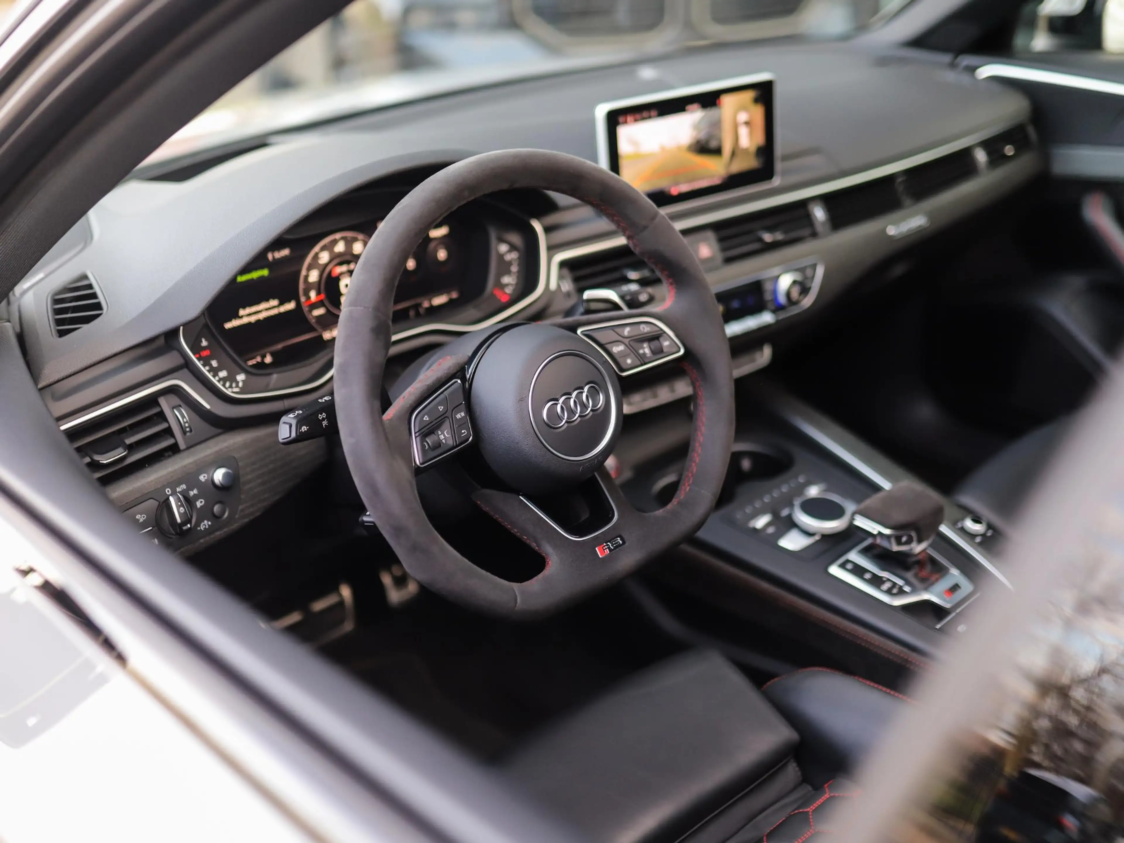 Audi RS4 A4 Avant 2.9 TFSI quattro Pro Line Plus | Massage — photo 34