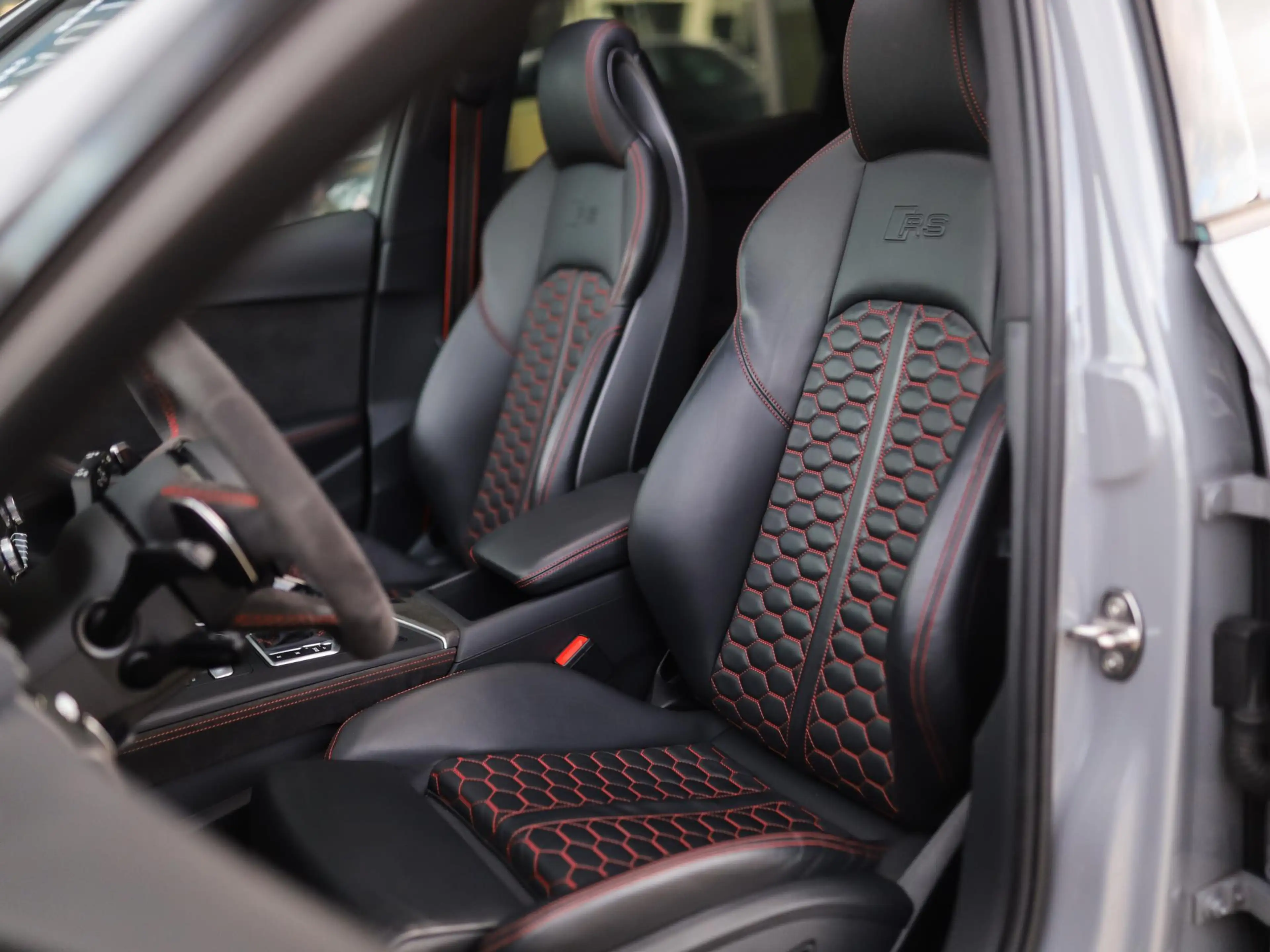 Audi RS4 A4 Avant 2.9 TFSI quattro Pro Line Plus | Massage — photo 4
