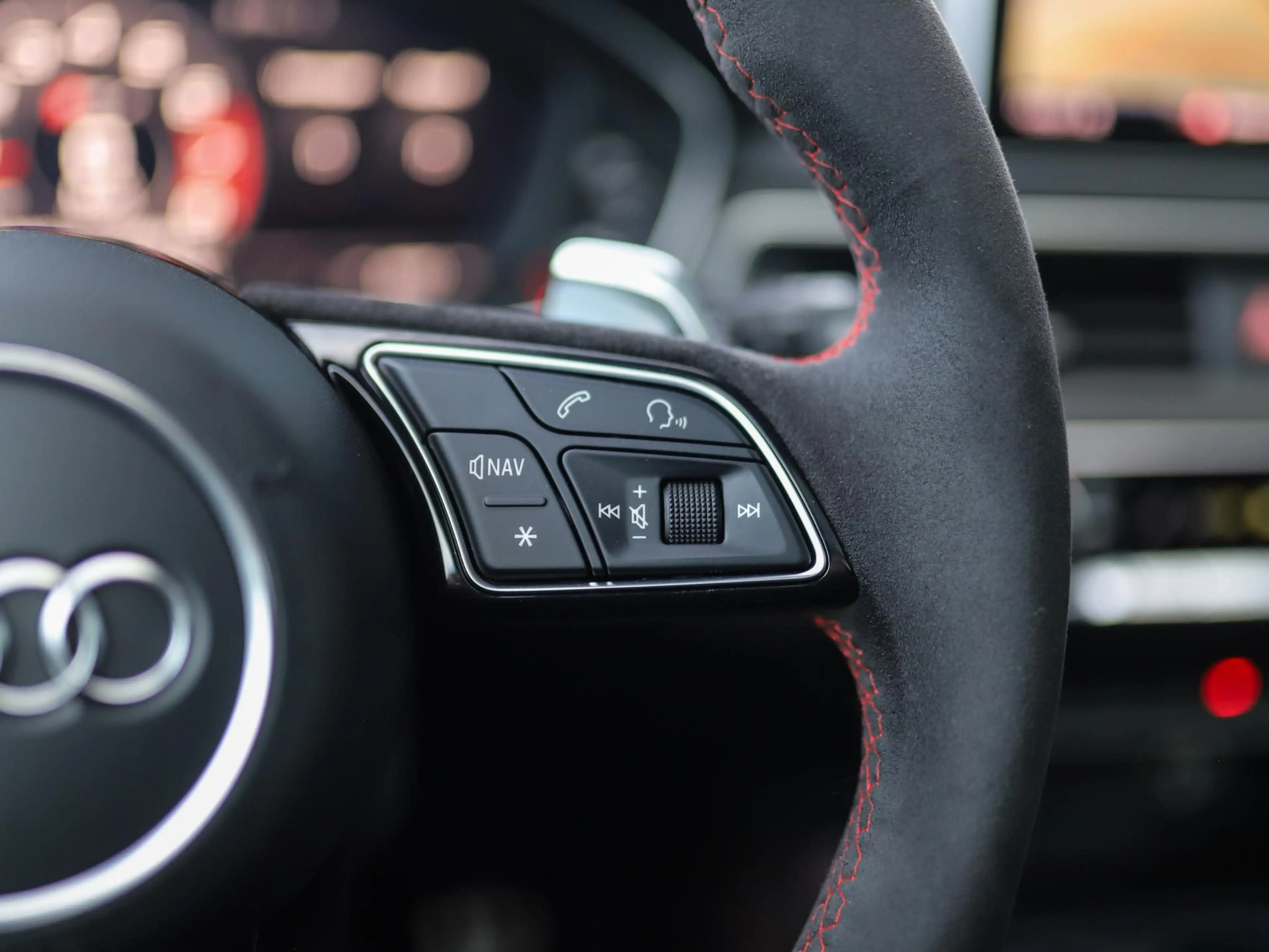 Audi RS4 A4 Avant 2.9 TFSI quattro Pro Line Plus | Massage — photo 47