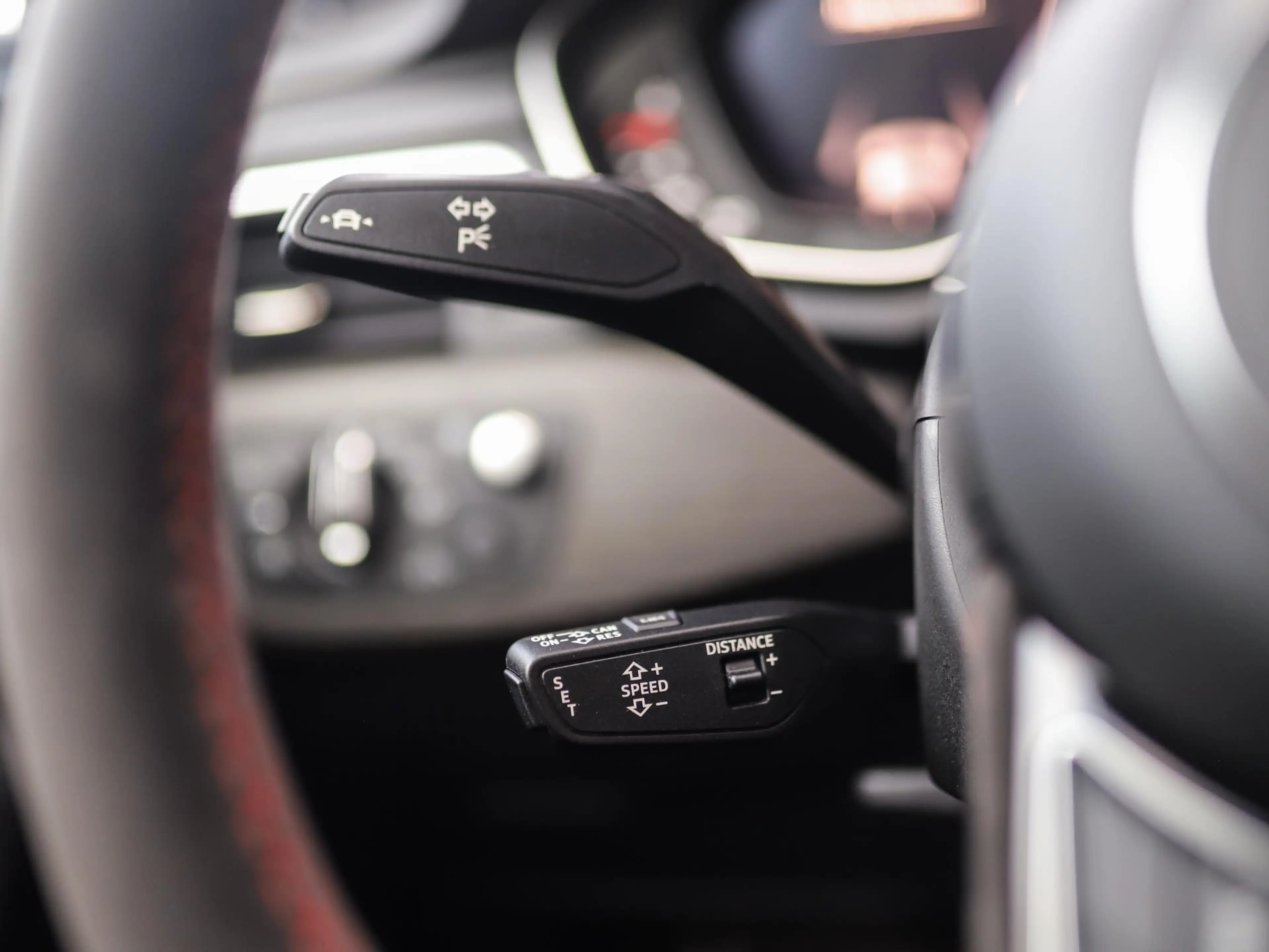 Audi RS4 A4 Avant 2.9 TFSI quattro Pro Line Plus | Massage — photo 49