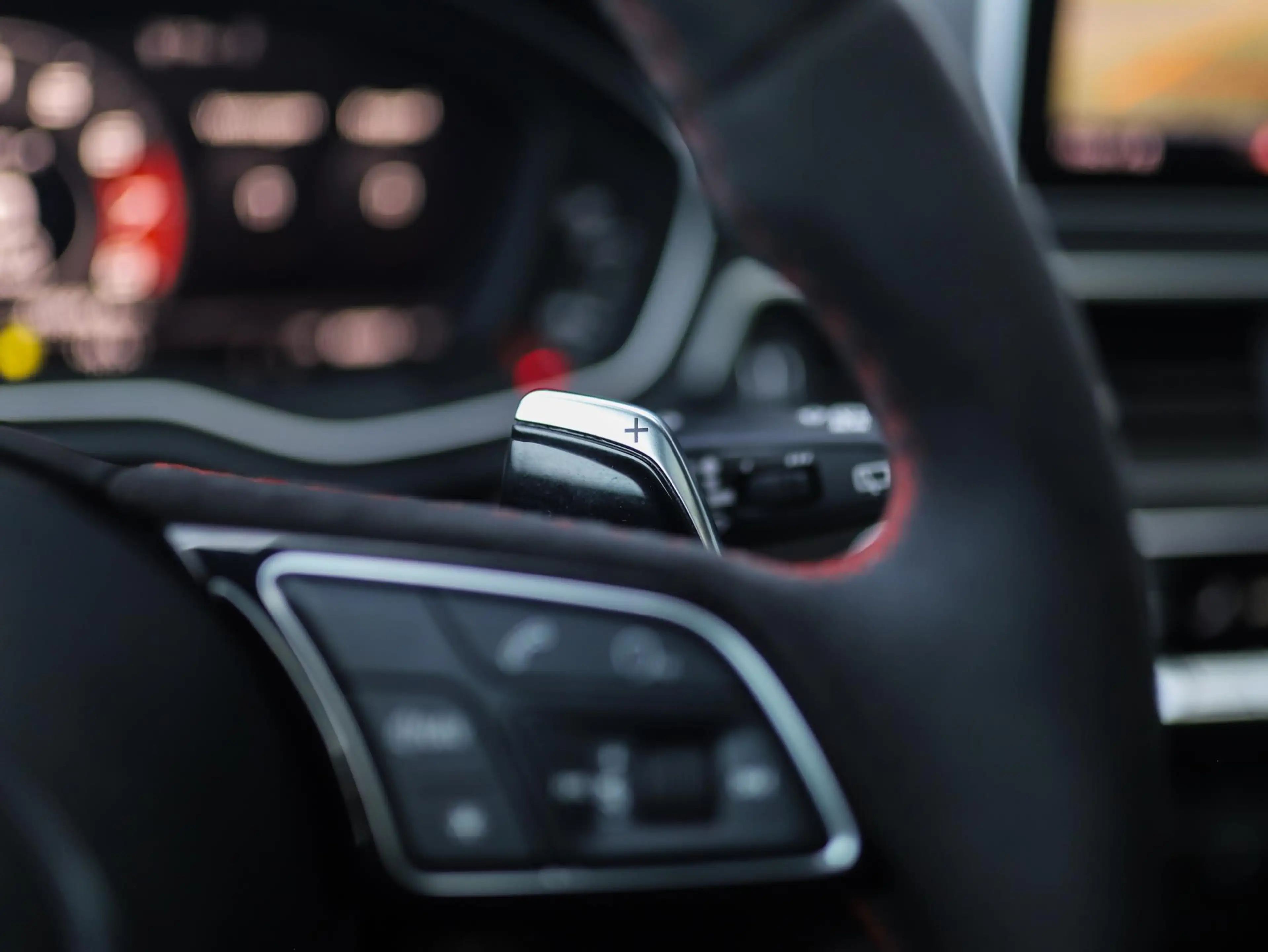 Audi RS4 A4 Avant 2.9 TFSI quattro Pro Line Plus | Massage — photo 48