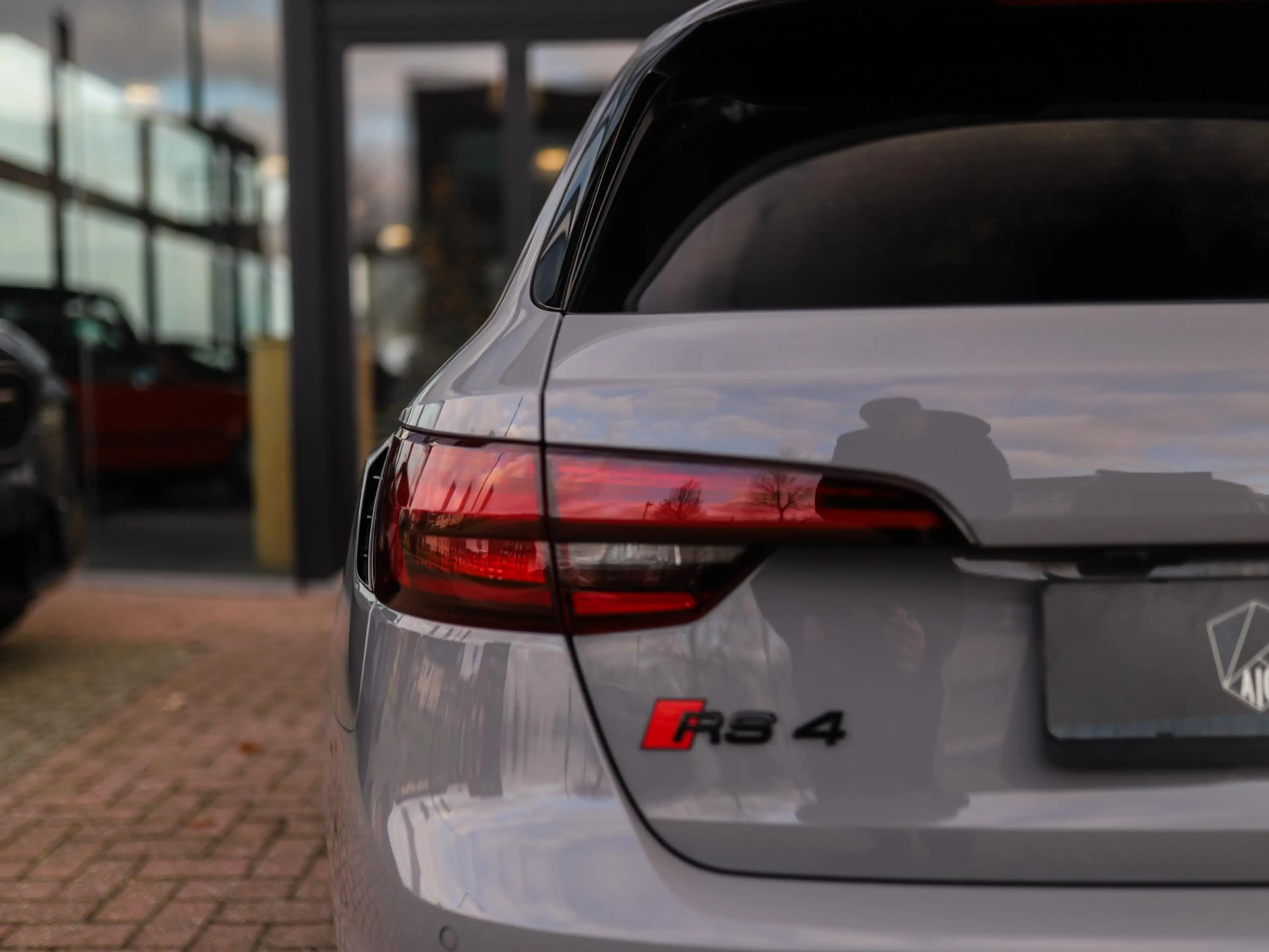 Audi RS4 A4 Avant 2.9 TFSI quattro Pro Line Plus | Massage — photo 17