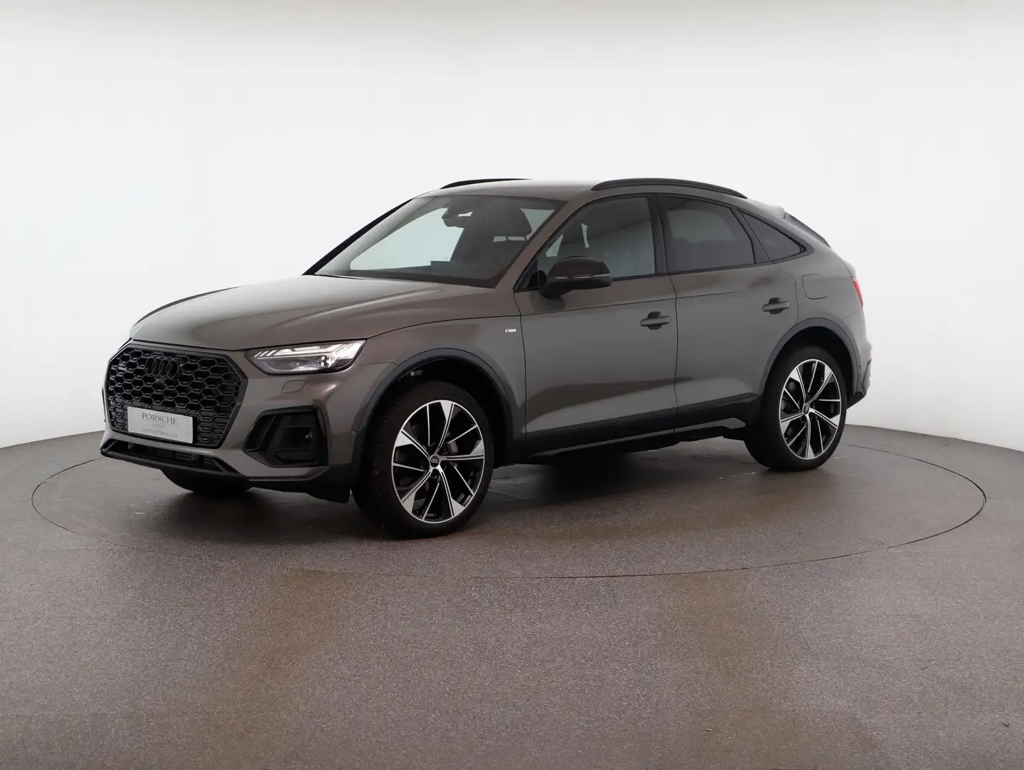 Audi Q5 55 TFSI e quattro S line - 1