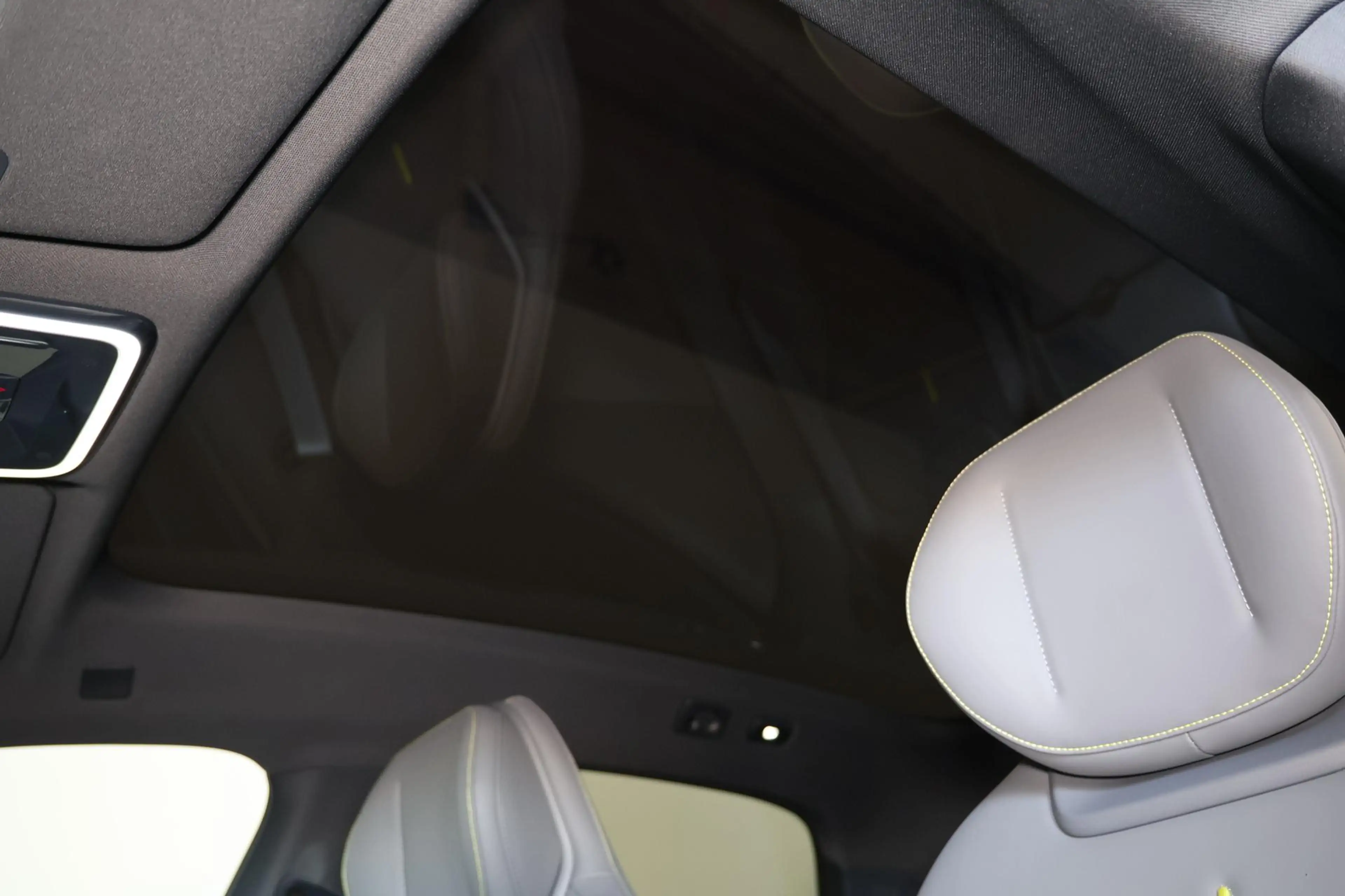 Lynk & Co 02 More 66 kWh - Panoramadak - 360º Camera - Harman/K — photo 6
