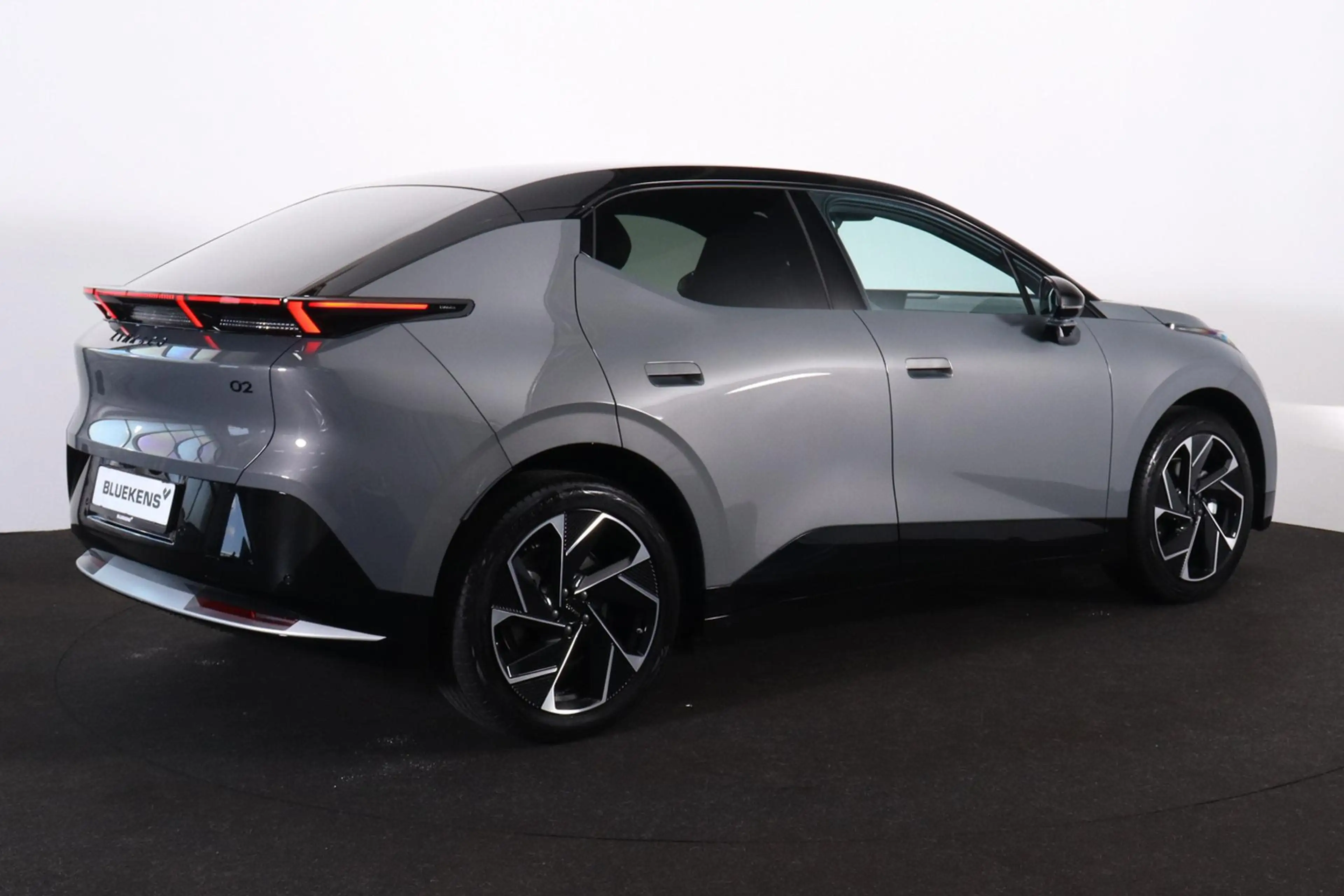 Lynk & Co 02 More 66 kWh - Panoramadak - 360º Camera - Harman/K — photo 5