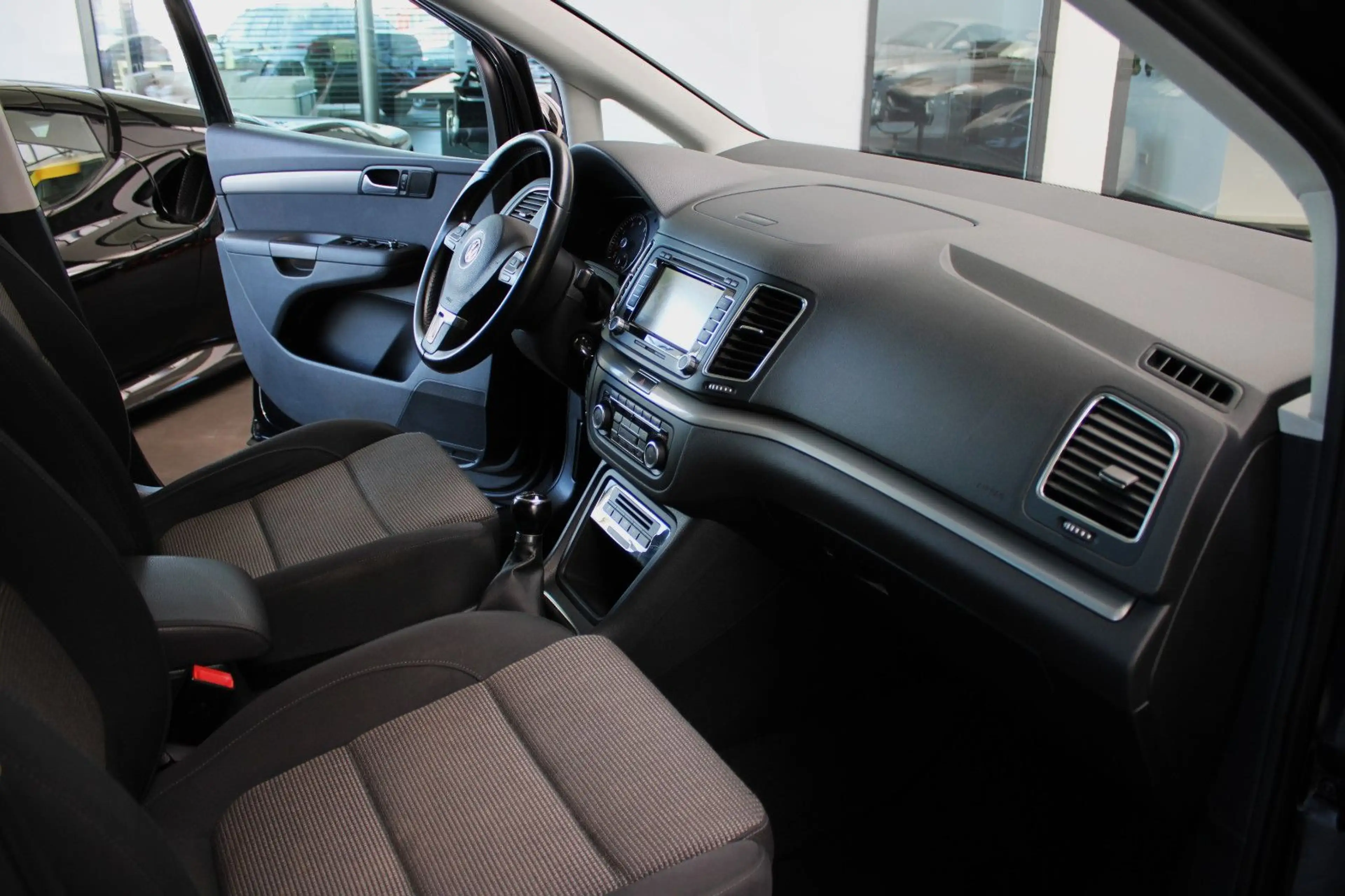 Volkswagen Sharan SHARAN 150PS! *SPORT-PAKET* 7-SITZER & EXTRA`S — photo 9