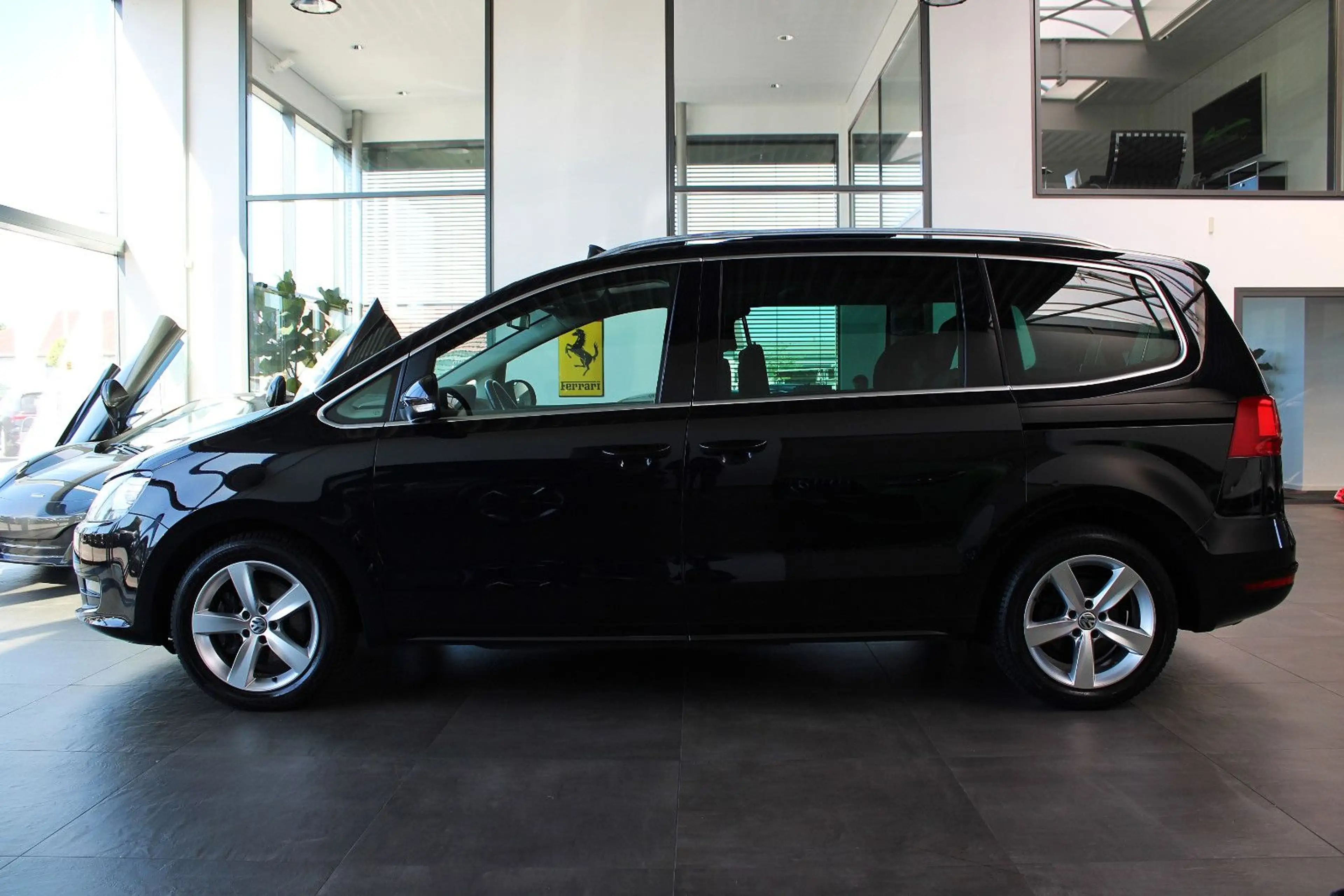 Volkswagen Sharan SHARAN 150PS! *SPORT-PAKET* 7-SITZER & EXTRA`S — photo 3