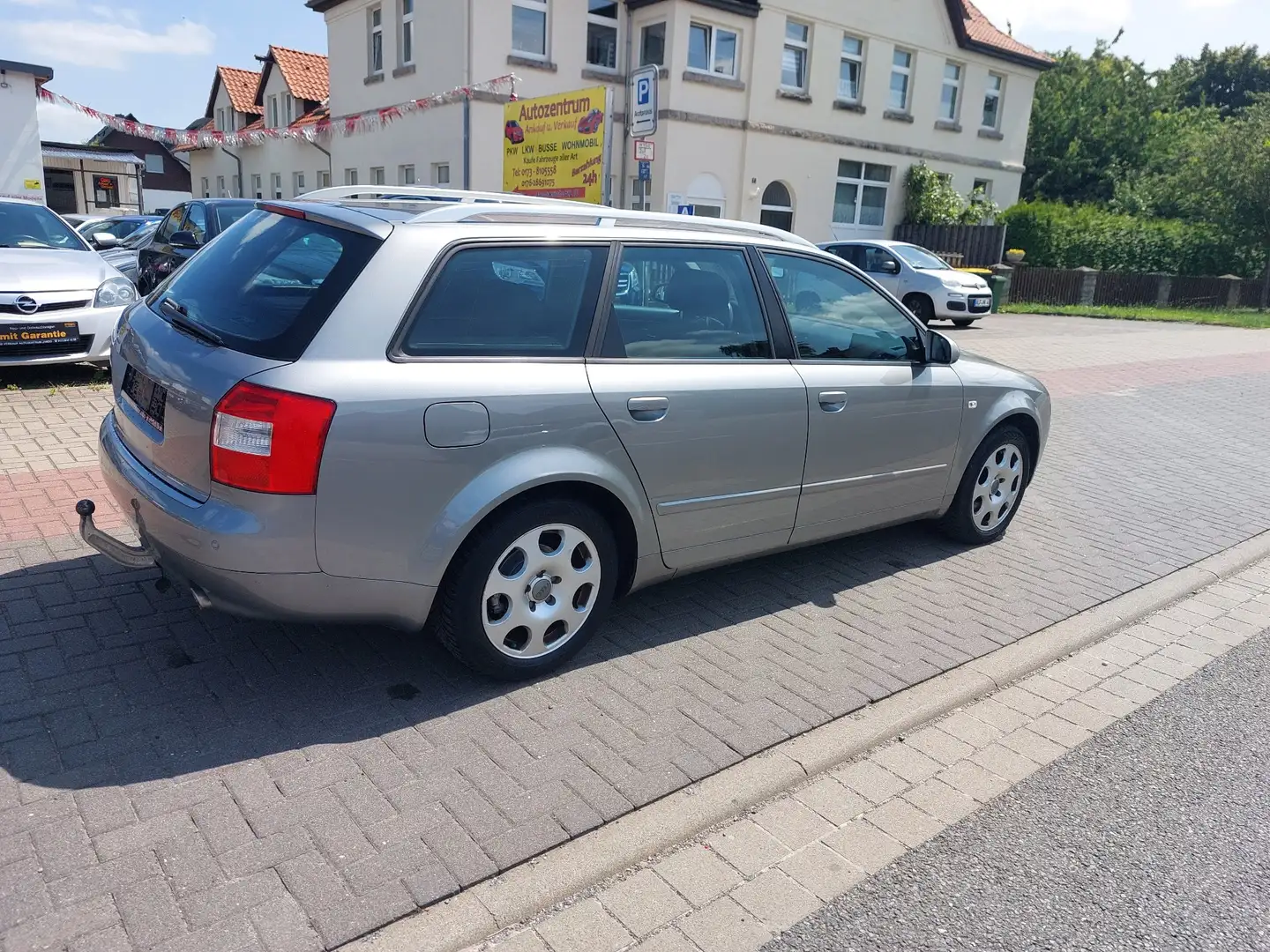 Audi A4 Avant 1.8 TUV NEU12 Monate Garantie Auf Wunsch Gris - 1
