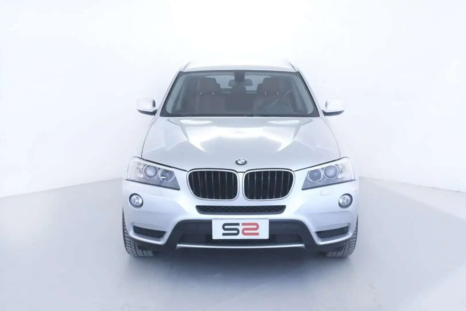 BMW X3 xDrive20d Futura/INT. PELLE/NAVI/FARI XENON Stříbrná - 2
