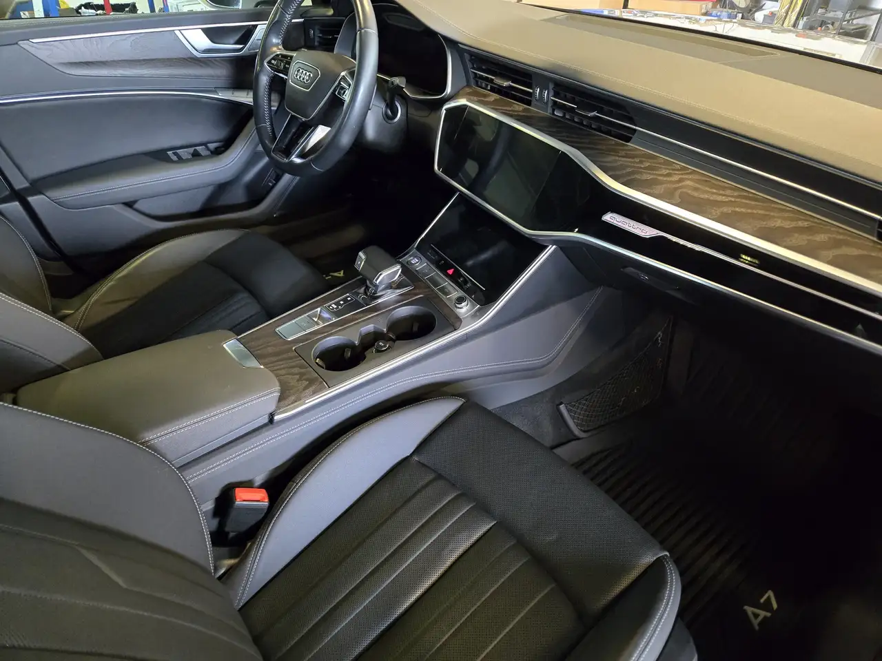 Audi A7 снимка Audi A7