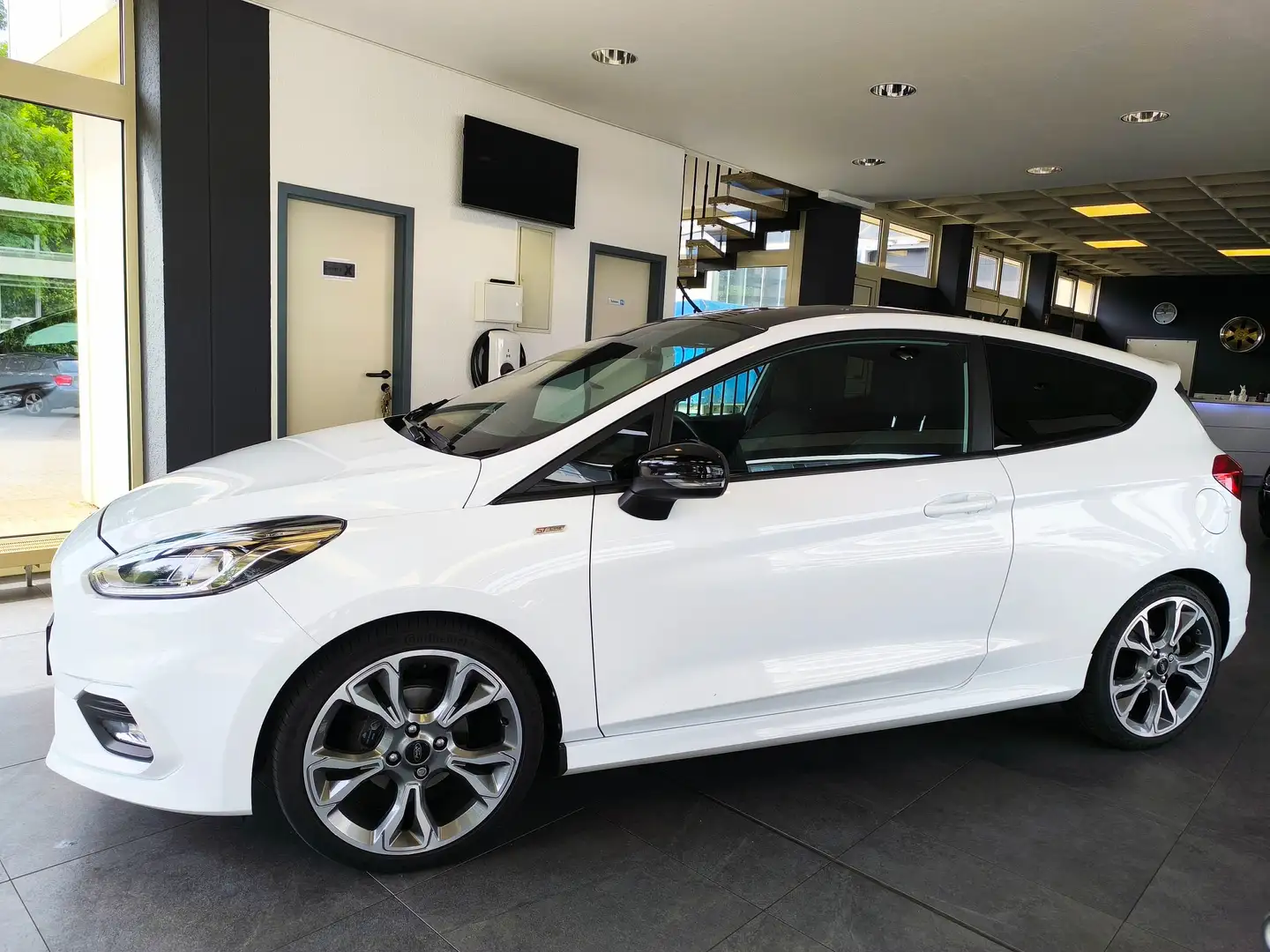 Ford Fiesta ST-Line.-Navig/Bluet./Klimaa./TOP-Zustand Blanc - 2