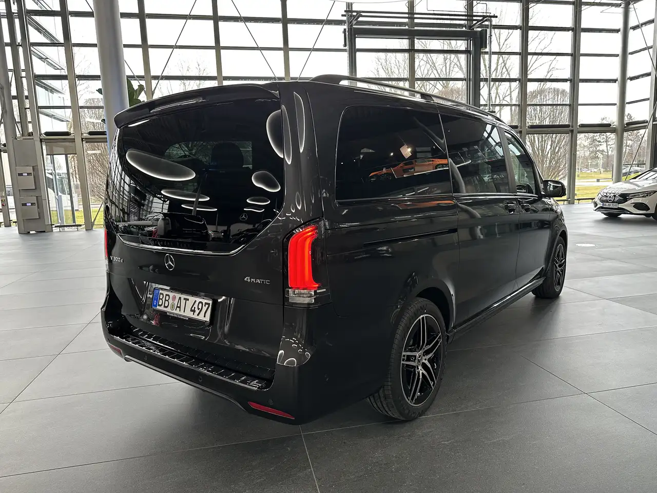 Mercedes-Benz V-Class 2026
