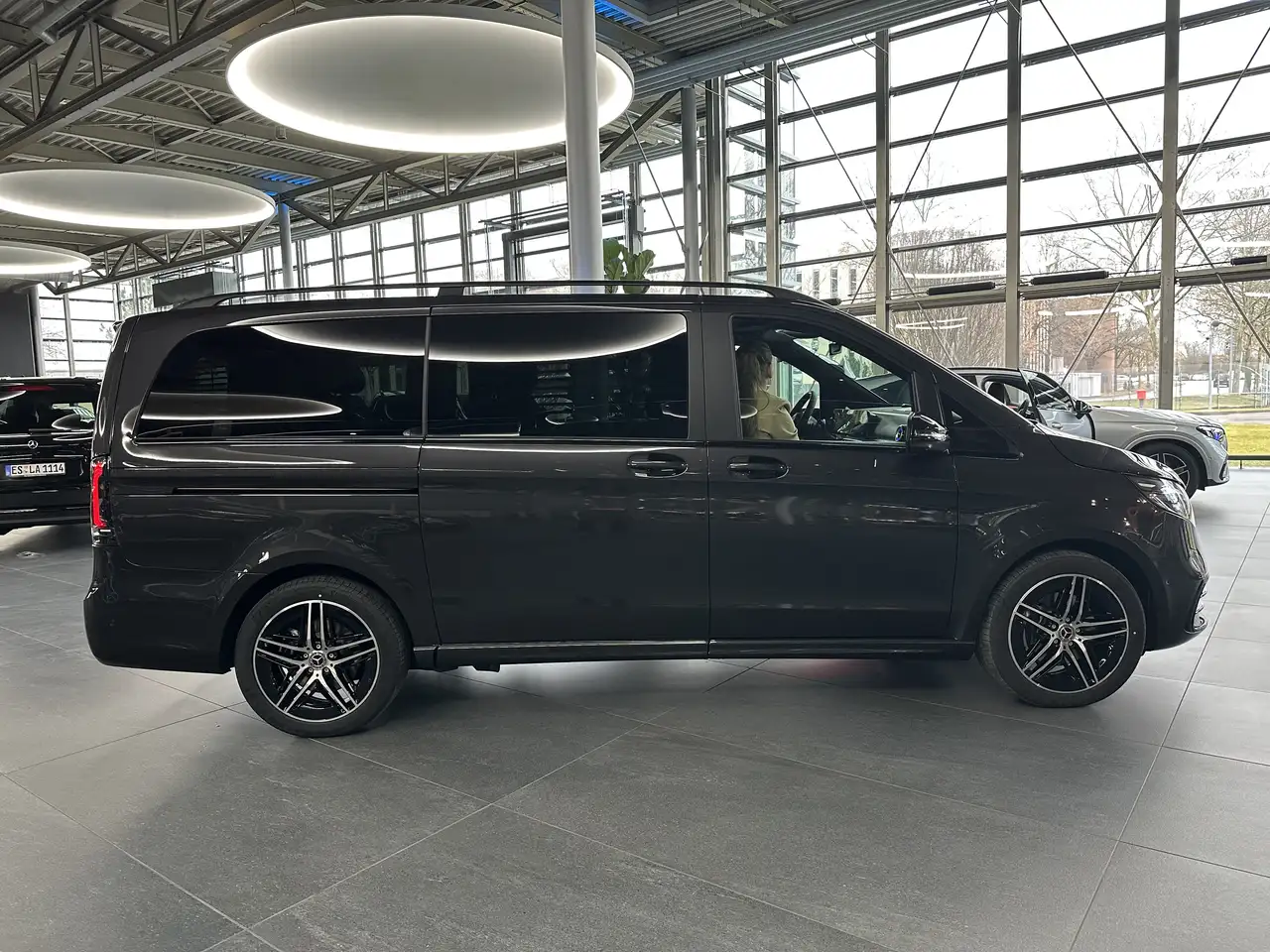 Mercedes-Benz V-Class 2026