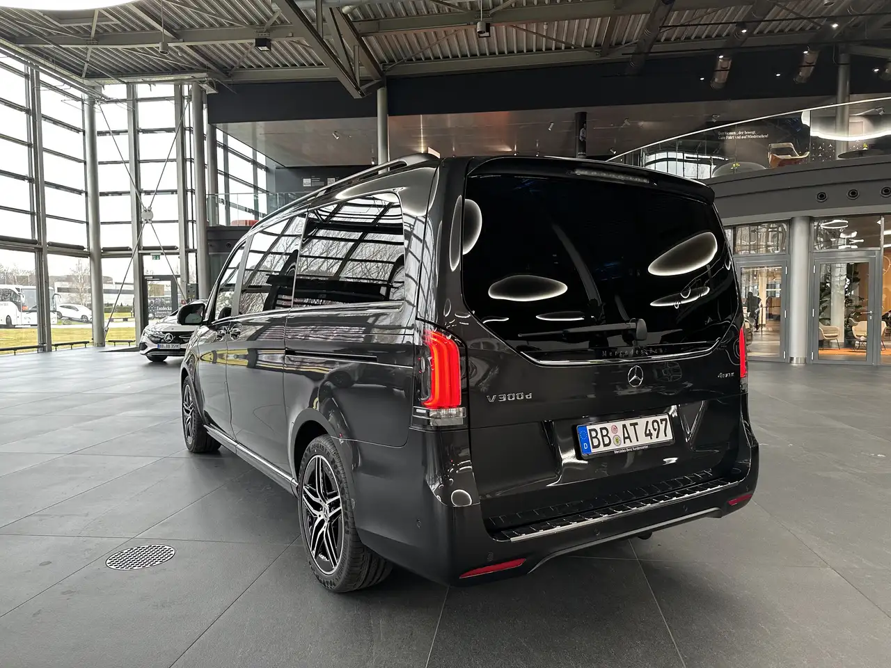 Mercedes-Benz V-Class 2026