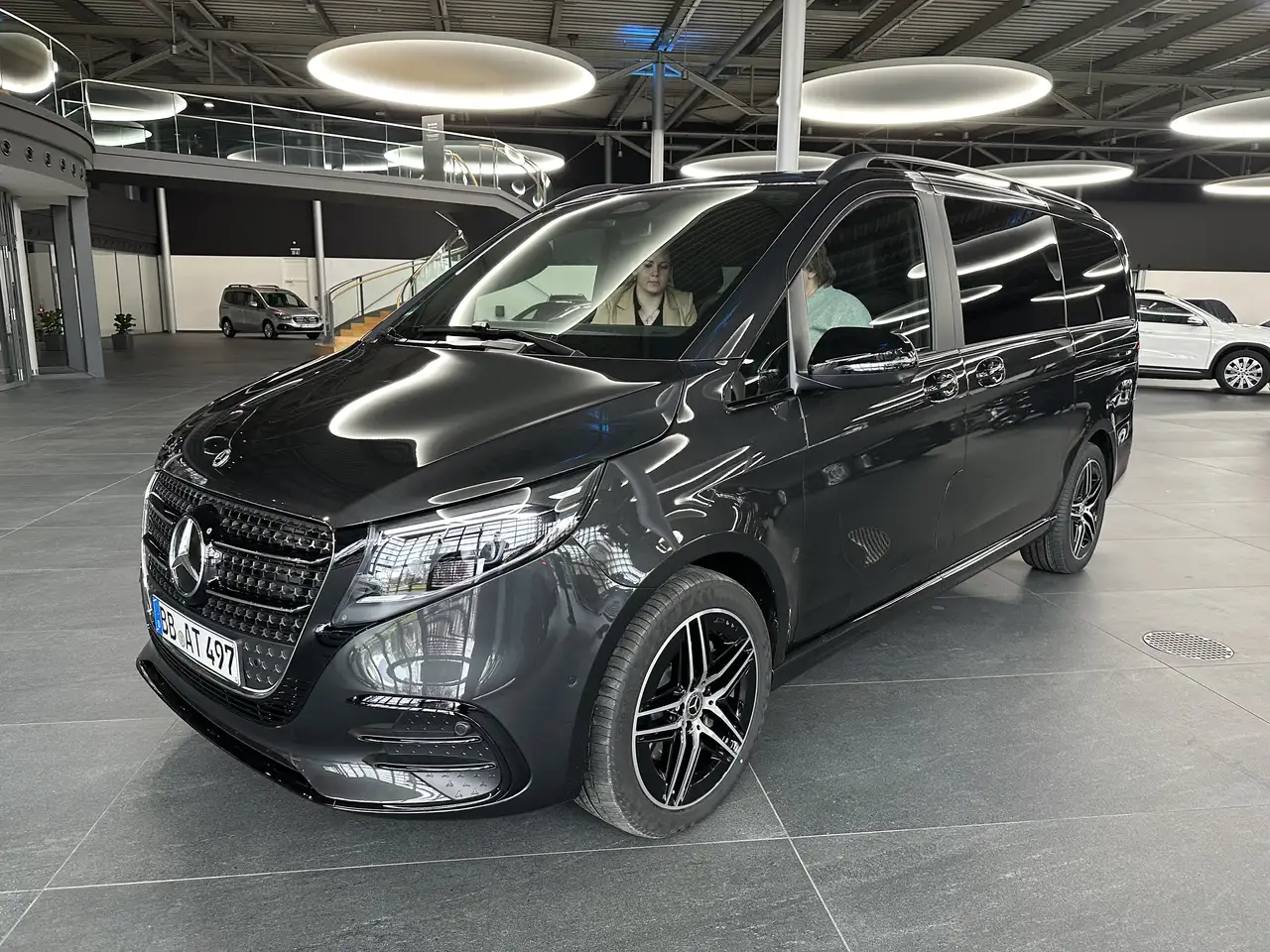 Mercedes-Benz V-Class 2026
